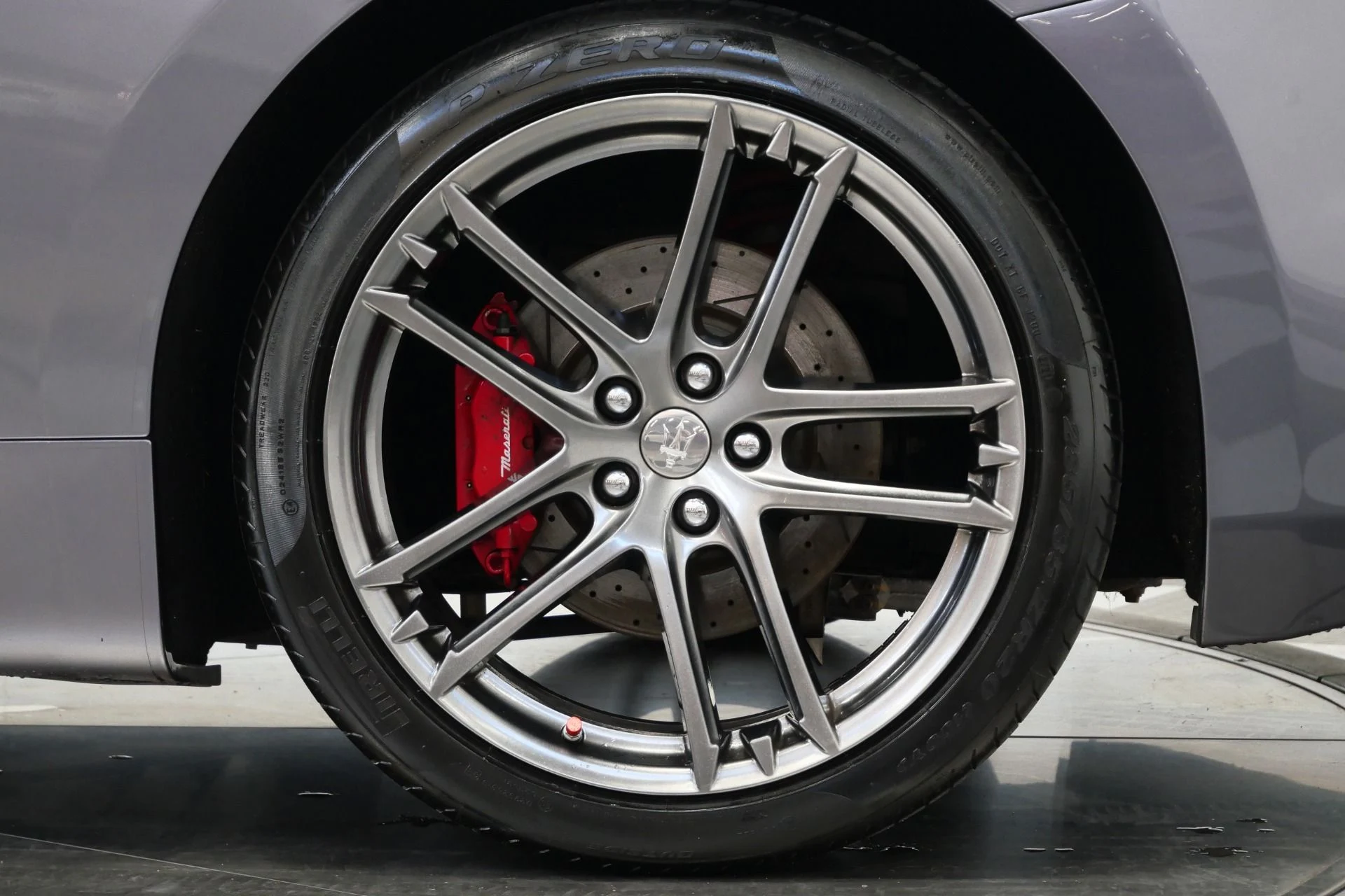 mph011_751553511_Used_2019_Maserati_Gran_Turismo_Convertible_Sport_Rare_Color_Carbon_Fiber_Interior_Trim_1773689122_adc42aac7e