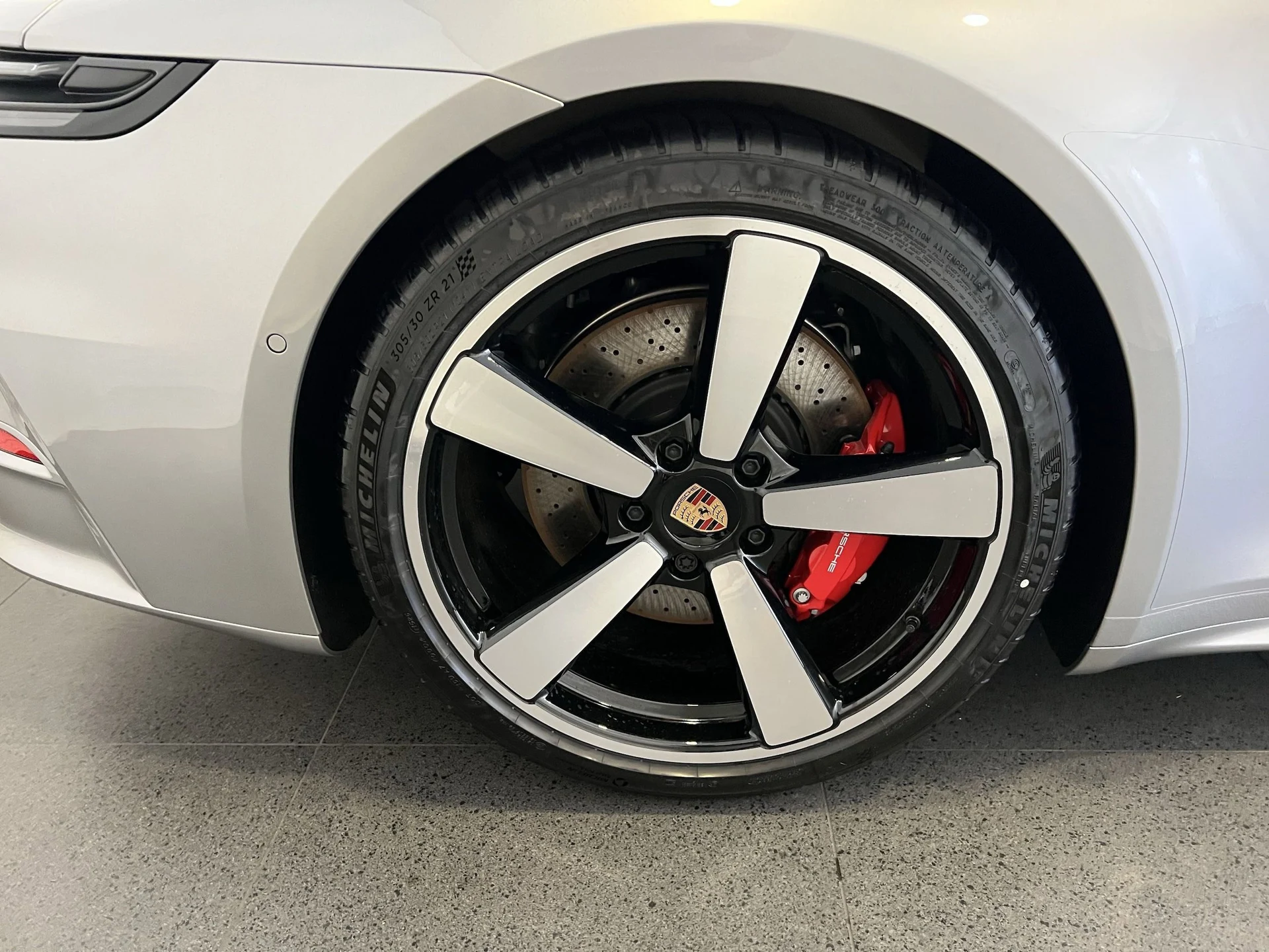 mph011_755548277_80466d940e793df1b021e25cda089ba3x_27dbca5c4d