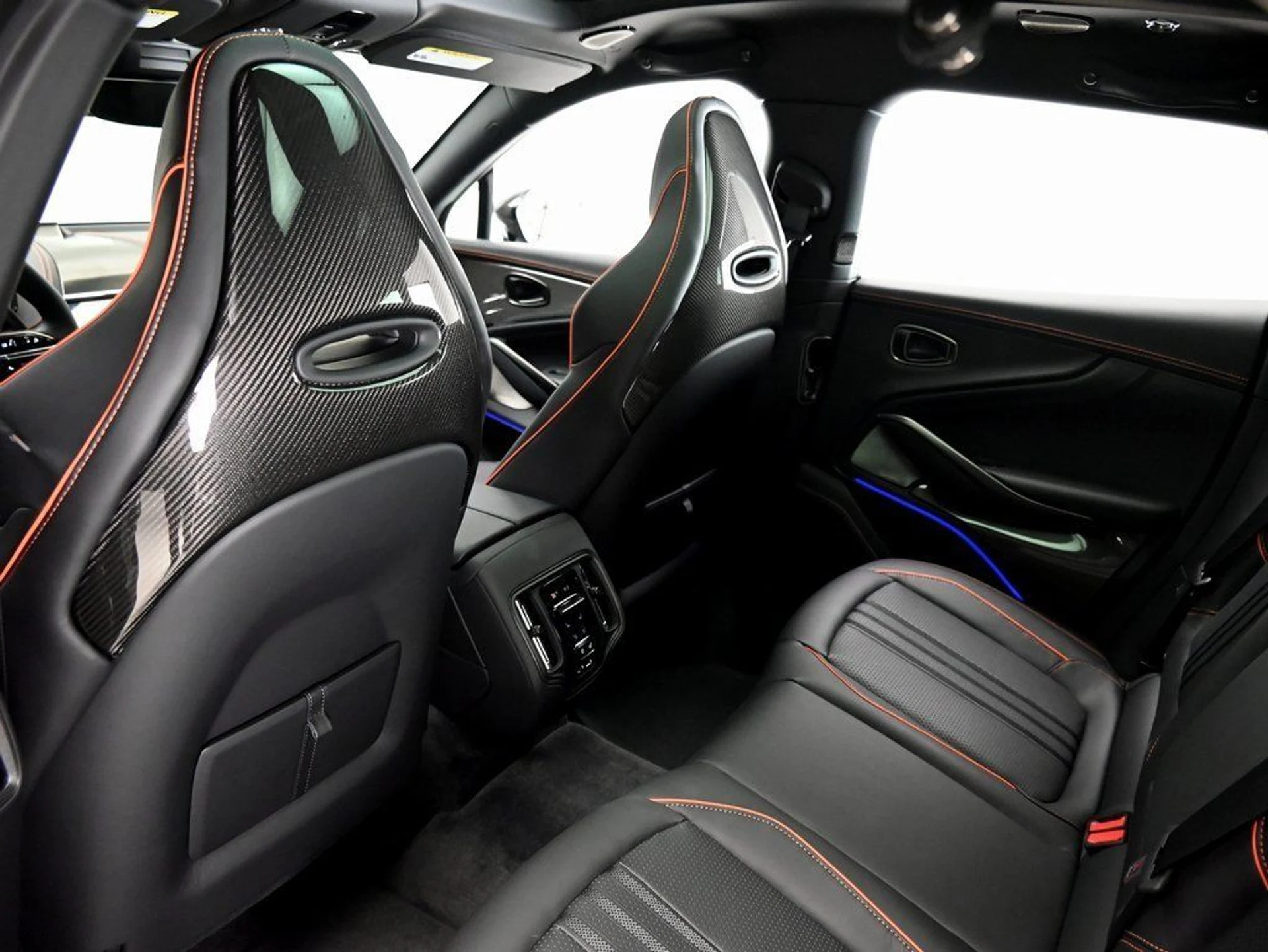 mph011_756069558_af6ea18a6d53b64c5cfbca089835f3de_9f114ec7c0