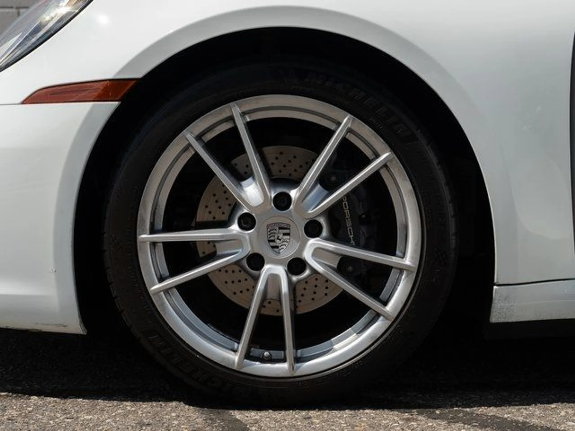 mph011_757229071_040965a2e289d448c742f252dcede589_c1bc0cb626