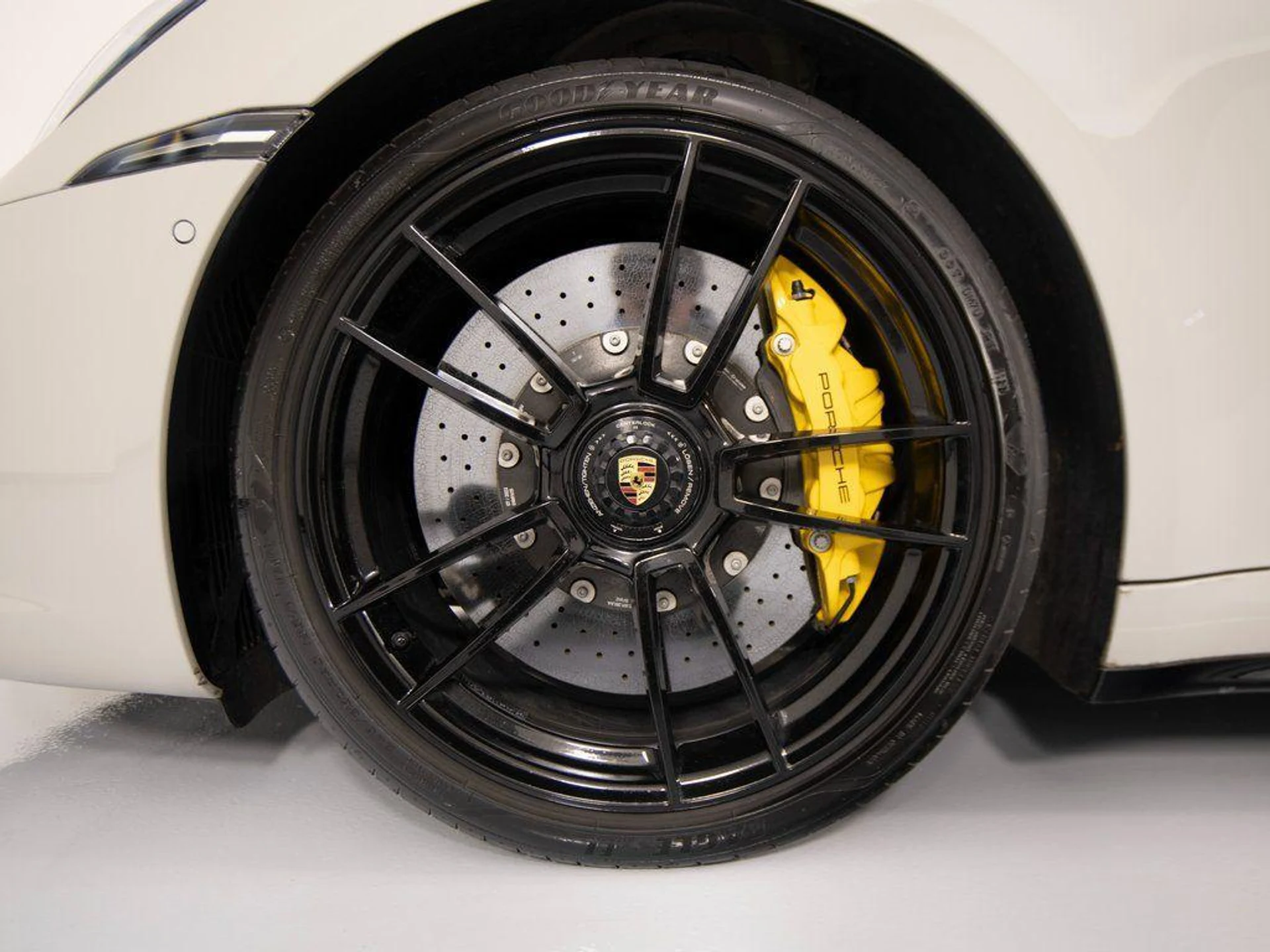 mph011_76916272_dlb_Jv_d_R94_Lb_d_T_Stj7_N9zvz0og_8a5ae3fc8b