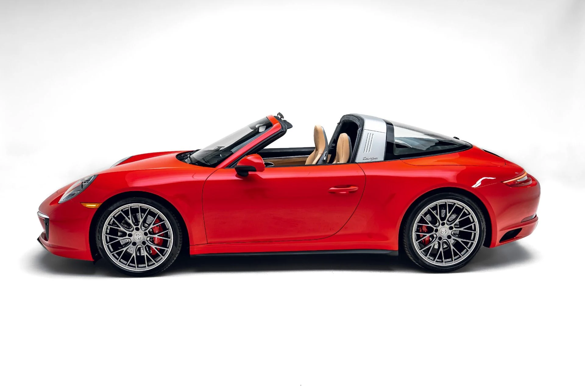mph011_771778684_Used_2019_Porsche_911_Targa_4_S_1783372825_7299ff3be5