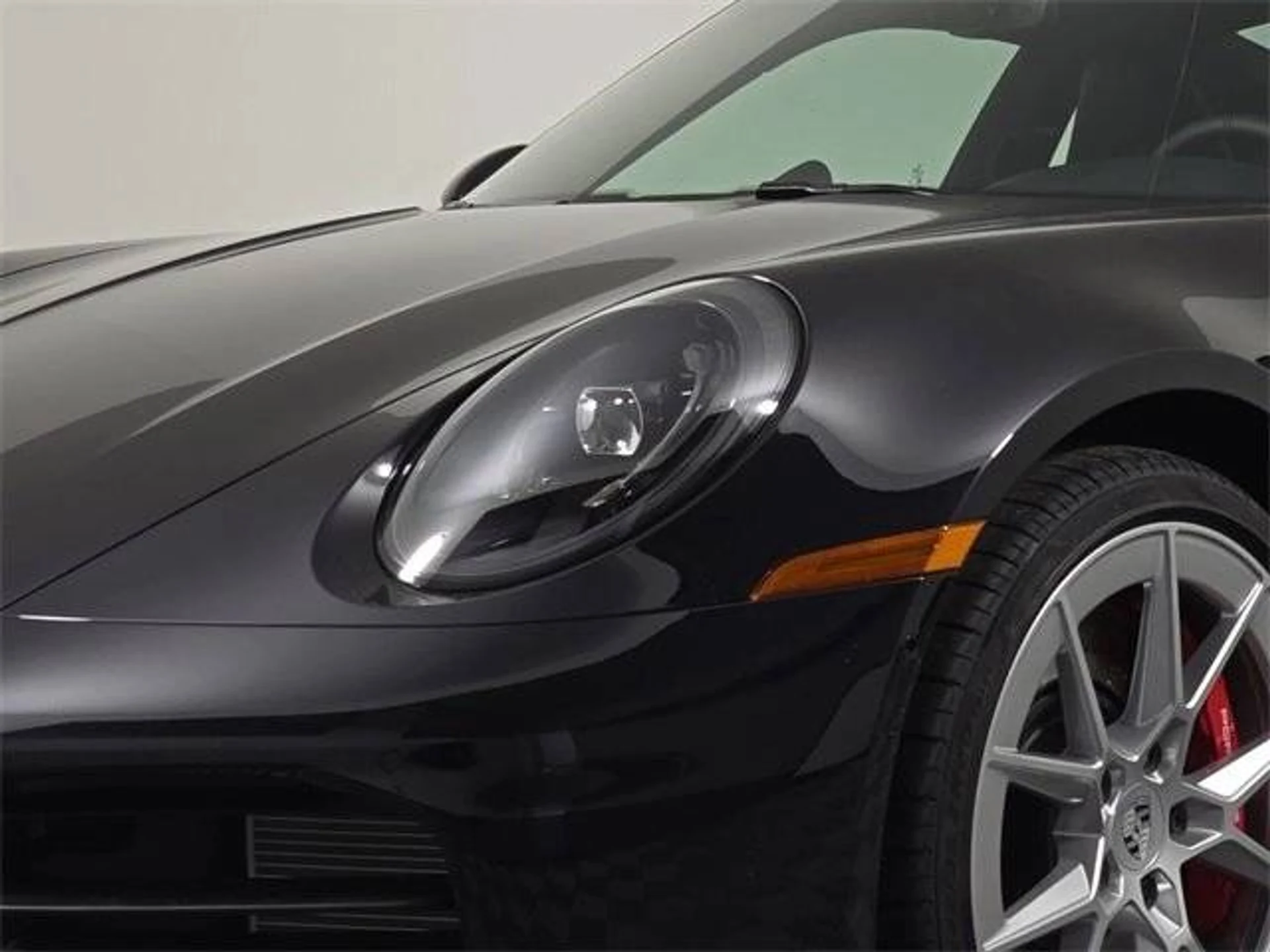 mph011_77238081_1280_66885e0438