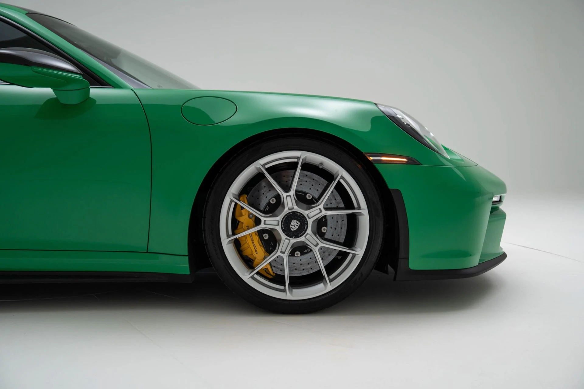 mph011_772817202_Used_2022_Porsche_911_GT_3_Touring_1775584406_e61cfd7e30