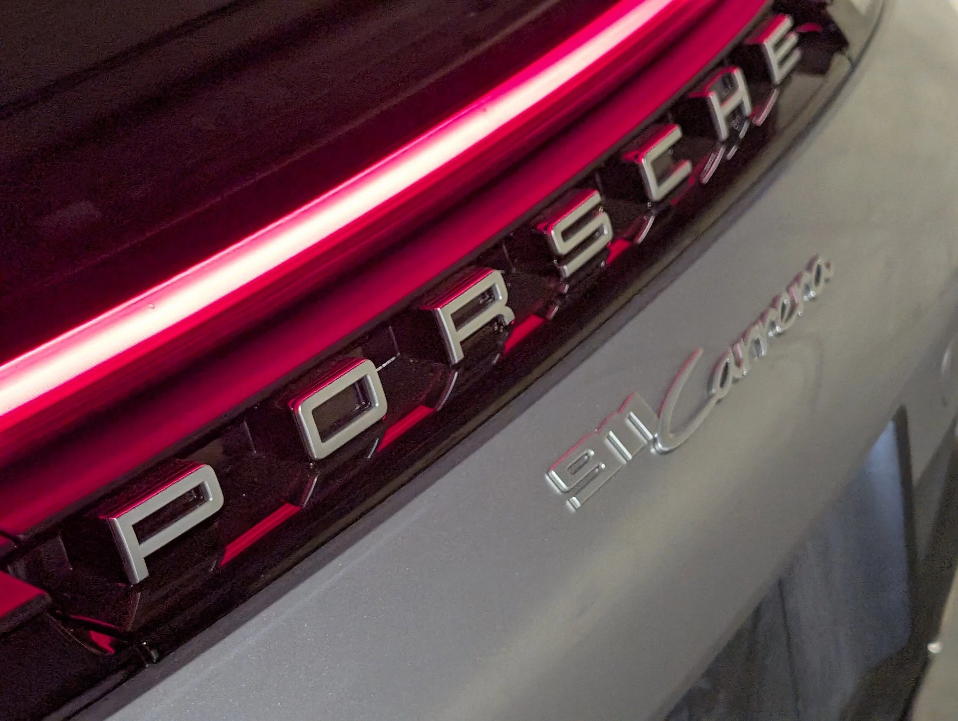 mph011_773529296_6b1aebe17afdd263457a7a0953265873x_e91a000a71