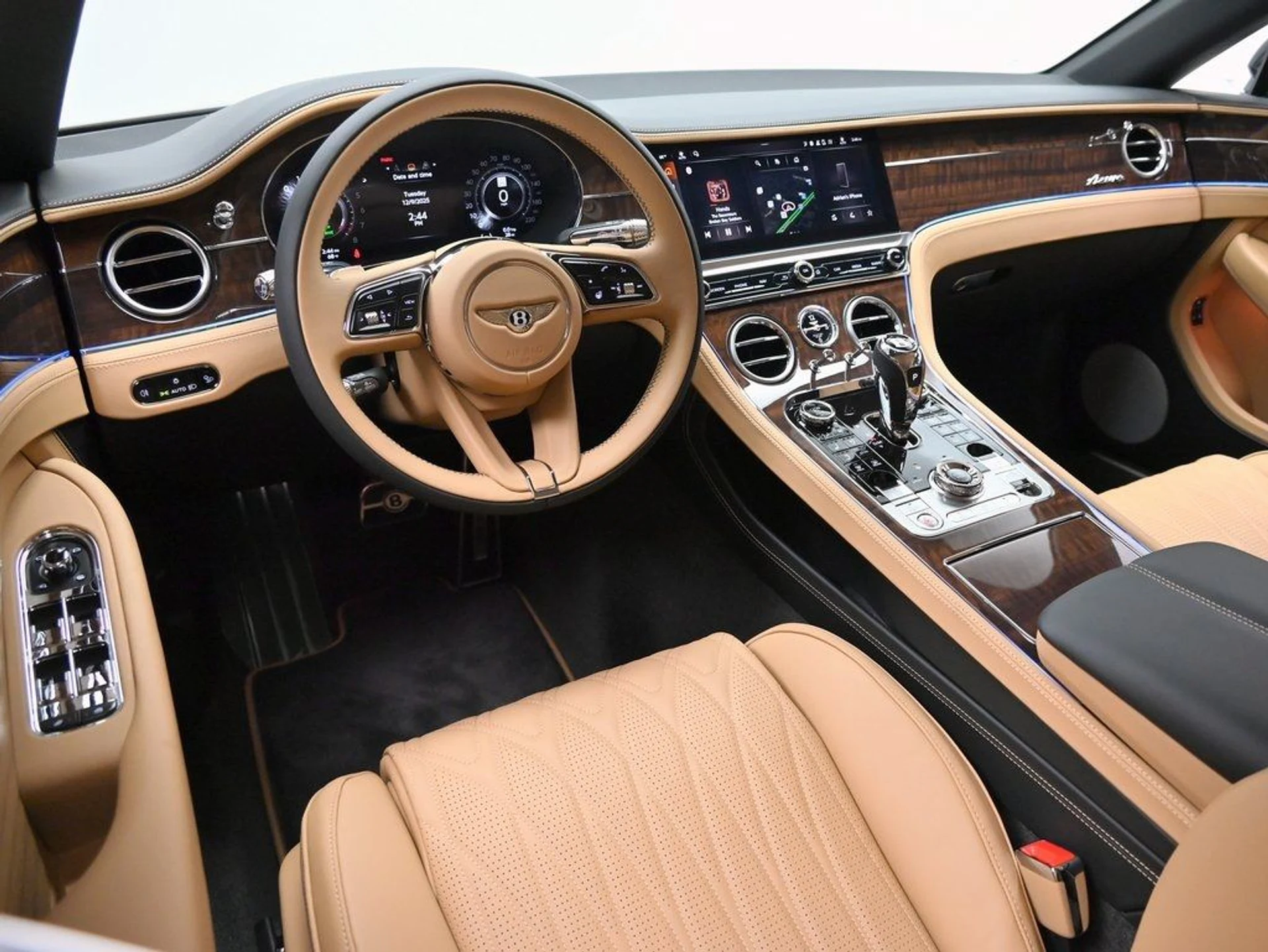 mph011_777025071_0feb0855bacd16bc4ee05d8f9801e190_1a4a25f50b