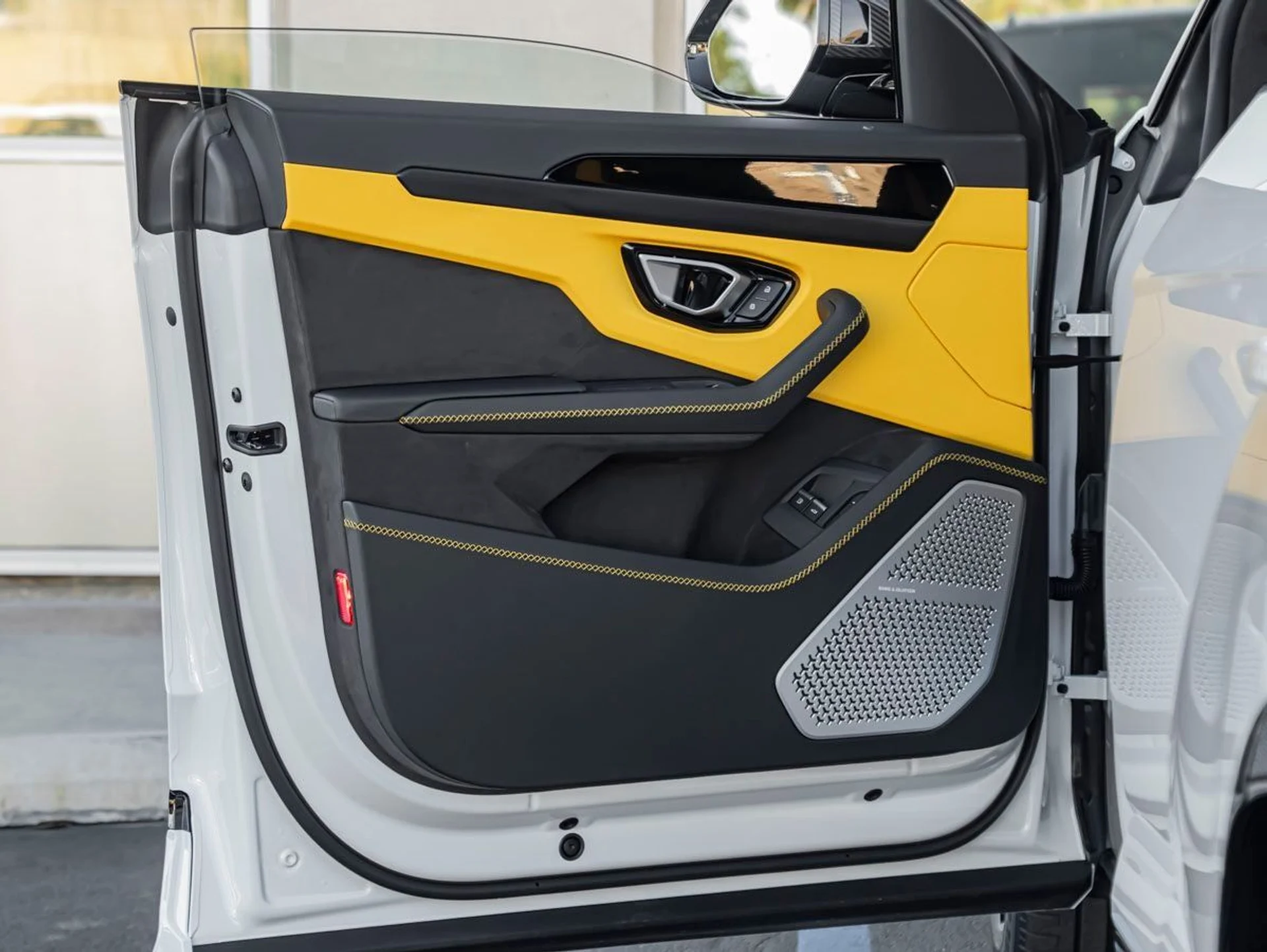 mph011_778544201_12_941343e22a