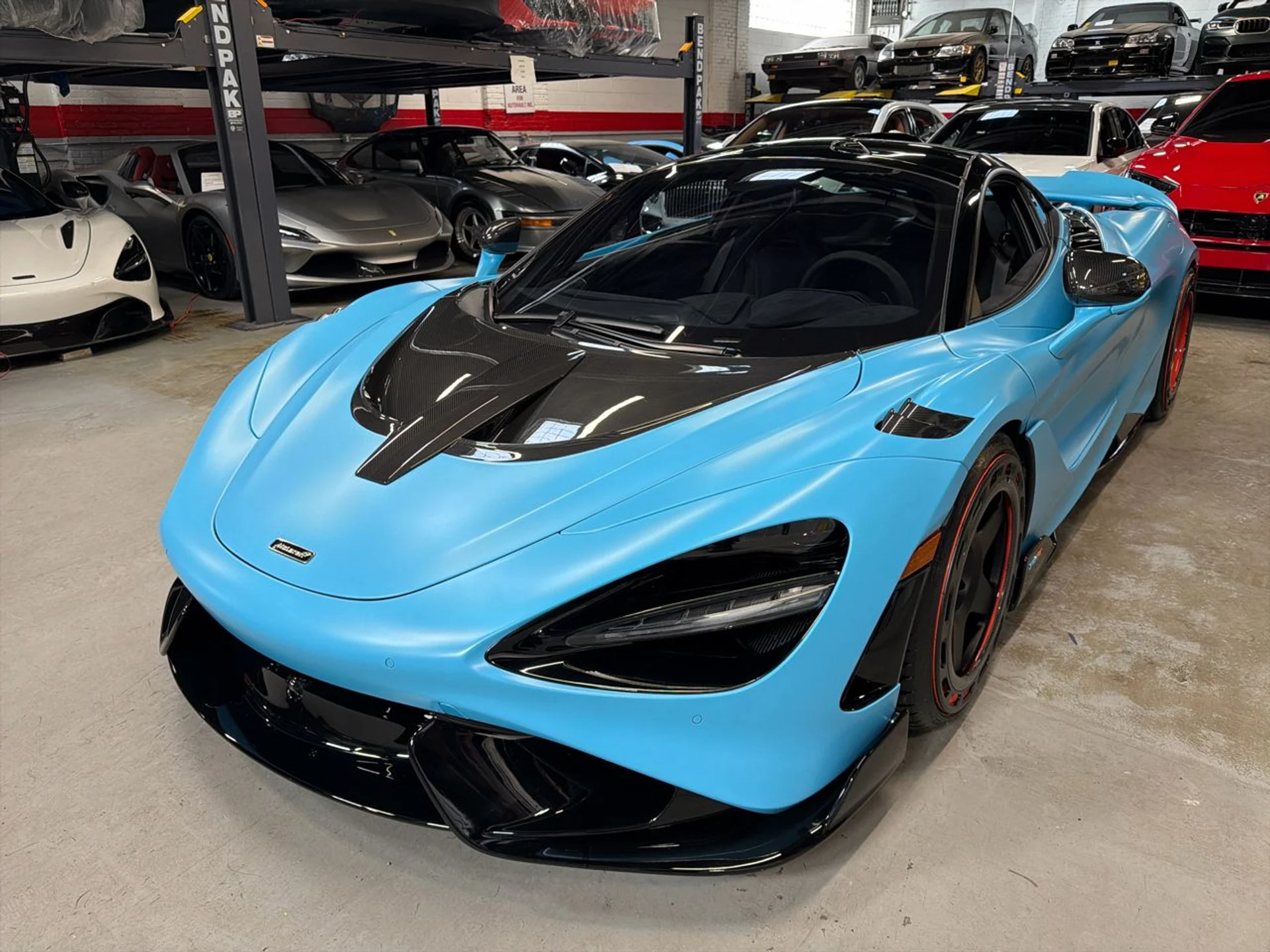 mph011_78940280_639059784226991645_b2c58d0633