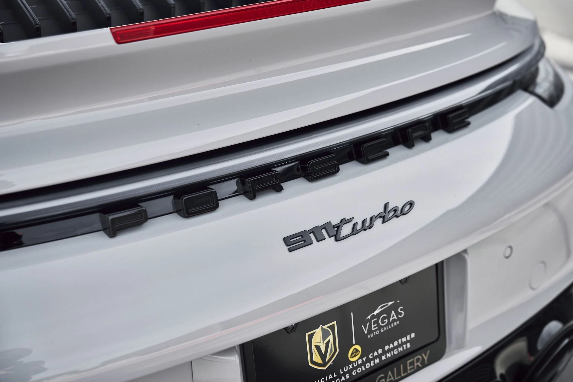 mph011_790398171_Used_2024_Porsche_911_Turbo_1767745713_b905732650