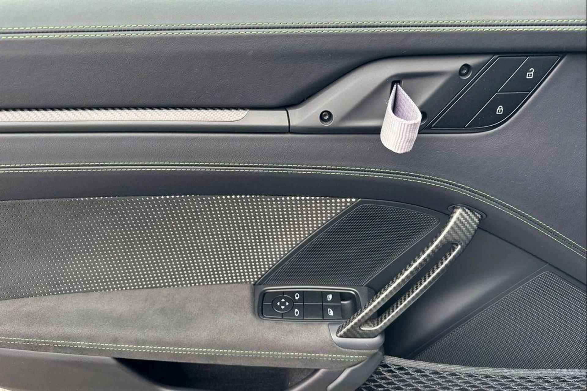 mph011_790899431_g_Uog_CLOX_8zg_4_Bk_IRJ_71_G_Xd6e_ZU_db56d7e5e6