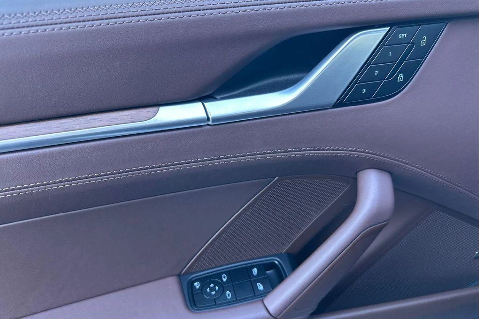 mph011_792646101_KJ_Nw_DY_2_B87ub1o_UX_2yhh_Ptlz_v_A_a2f6ba31b3