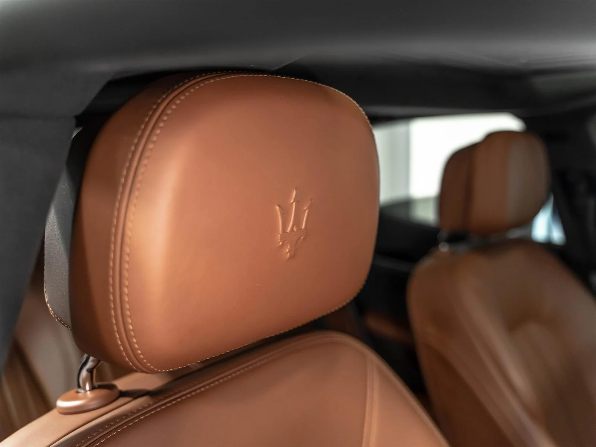 mph011_79277189_50503d09_4684_4f49_a167_6f7070ec21eb_296113366d