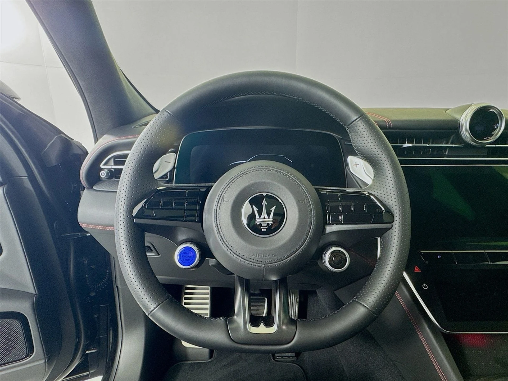 mph011_793154373_cd06aed61b7924c1bf132130fcd90a6bx_ecc8465add