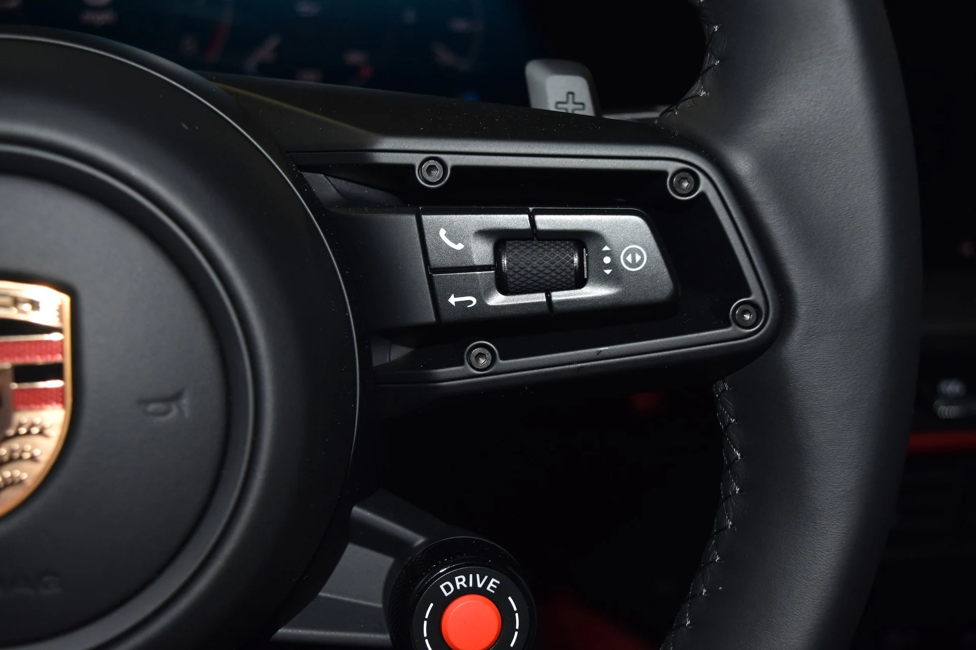 mph011_795540607_cf4d0ed920f3f8e7d44eeb19d2e6d08cx_1df7f9bff5