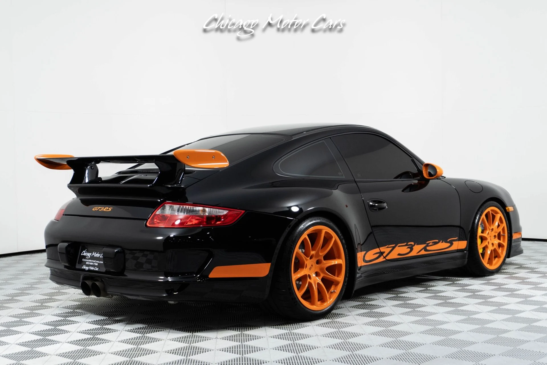 mph011_799533862_13459_p12_l_9b95a1c087