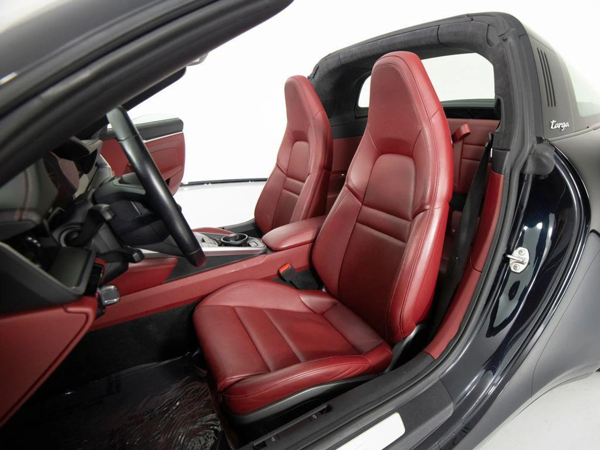 mph011_801744088_We_Qe_Qsaj2yt_Uo_any_ZPCIF_4v8x0_c22f97dc8a