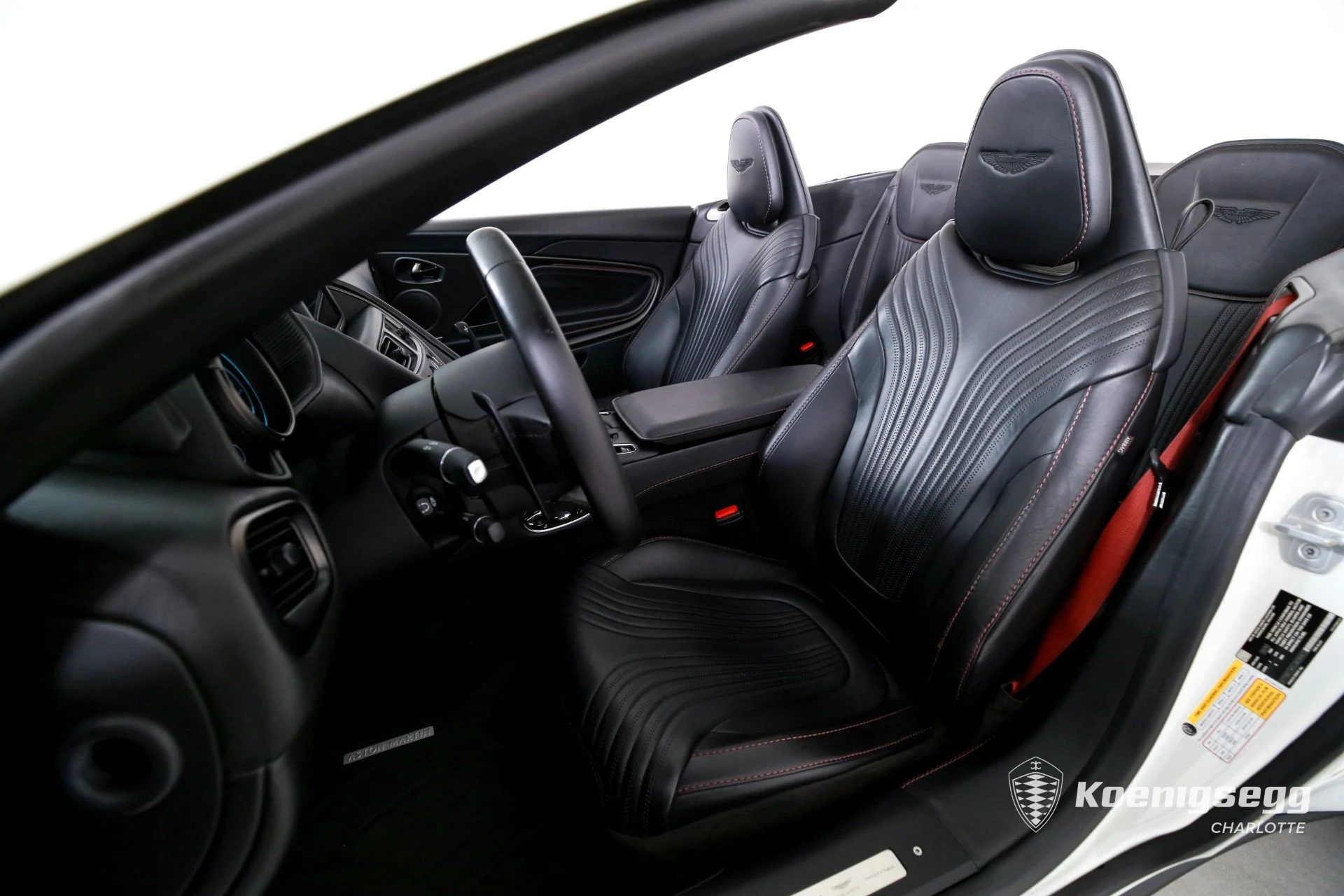 mph011_801931787_Used_2020_Aston_Martin_DB_11_Volante_1782494523_64a41da988