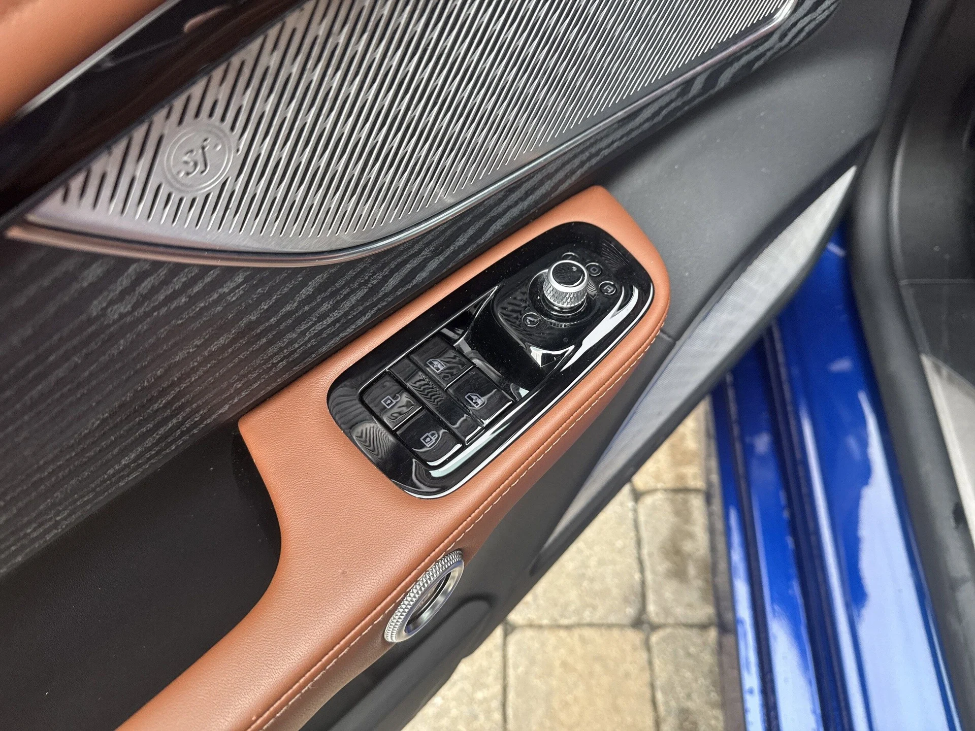 mph011_810039111_fc9e0e3d559f15bb6fe01f7500b85987x_2798f218ee