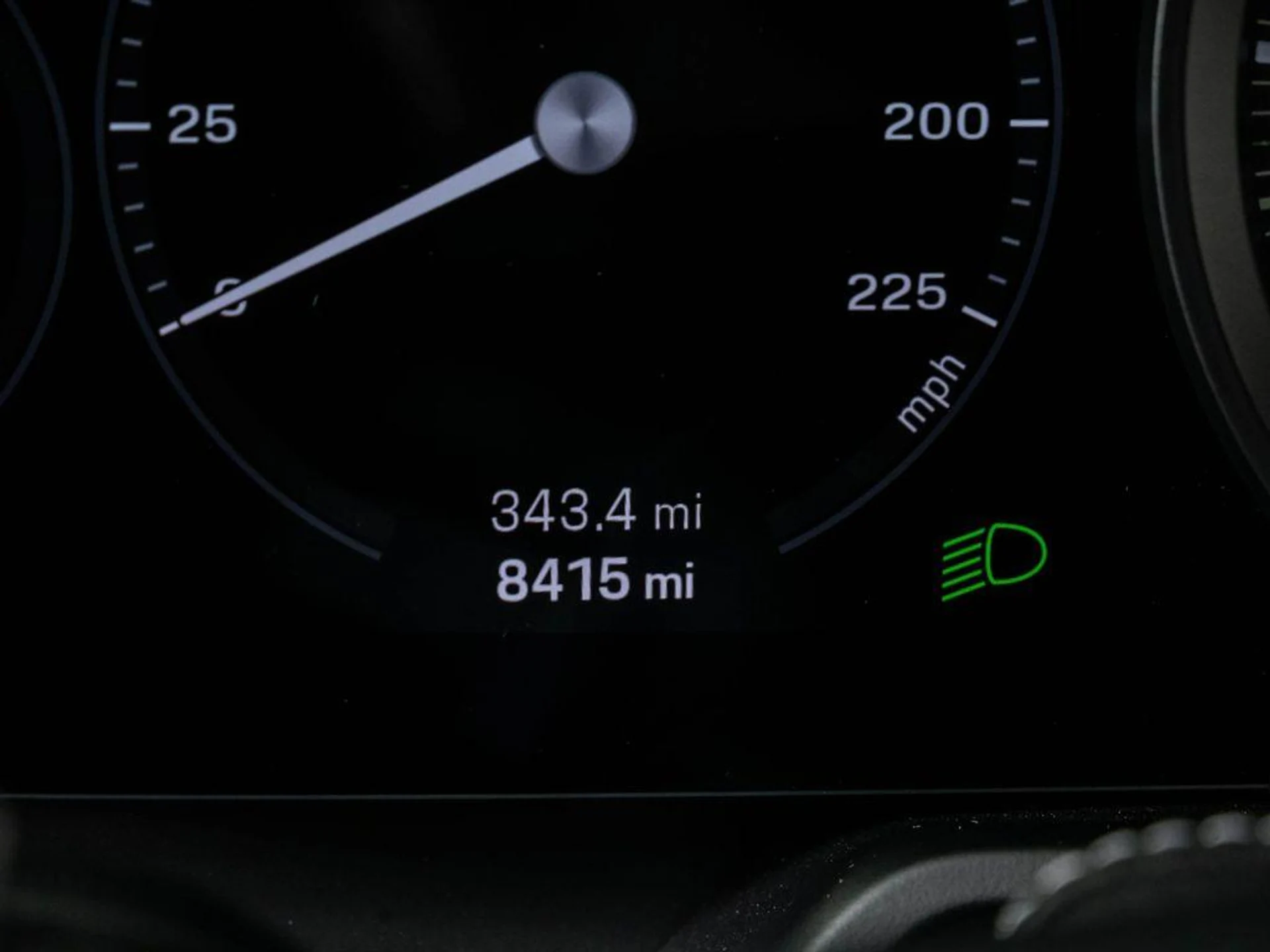 mph011_820728809_yyx_Whpat_Ph9_Qz_B_j1_Uc_L_Sljp_Xc_Y_29f35049cf