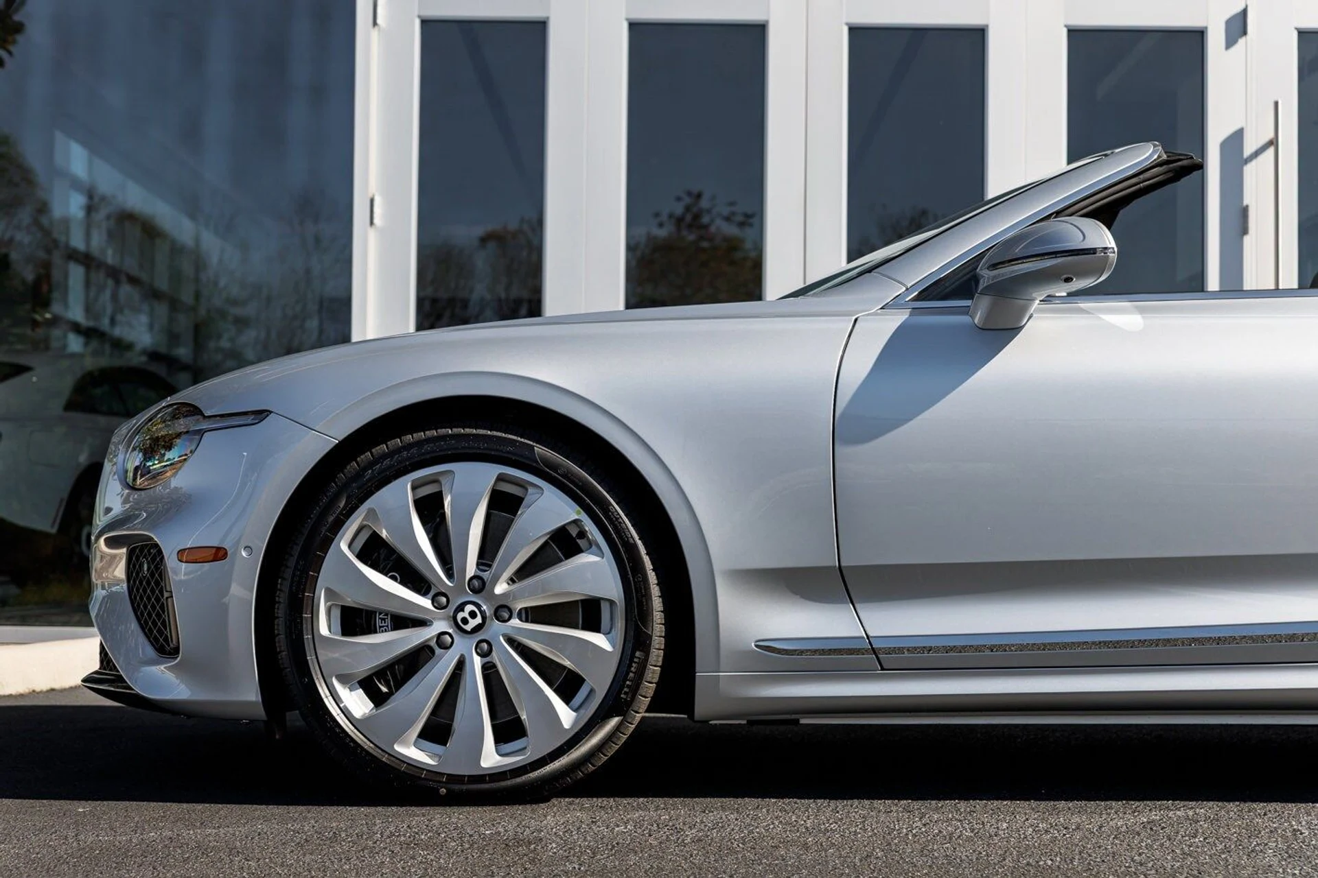 mph011_821799706_2fb2fc49c7146e074ea35eb8371b3212x_058757d901