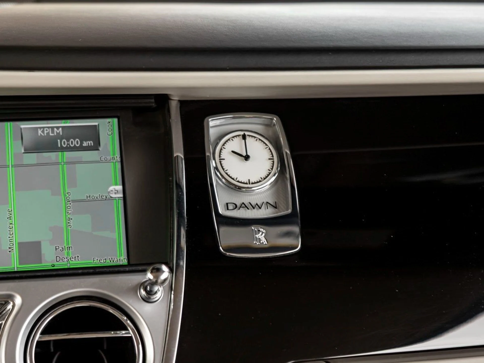 mph011_824919659_12_5f3ac64250