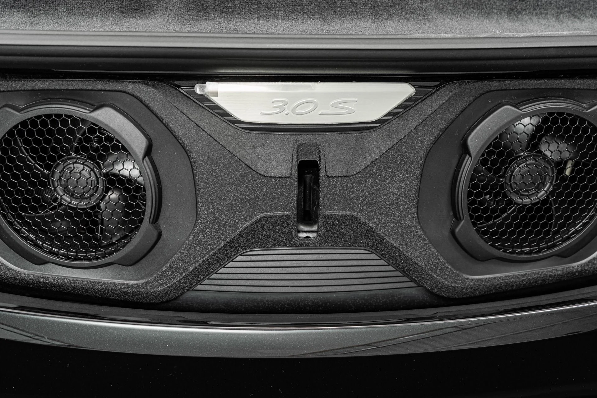 mph011_825192458_Used_2024_Porsche_911_Targa_4_S_Low_Miles_Sport_Package_Premium_Package_1774034922_5505cdd642