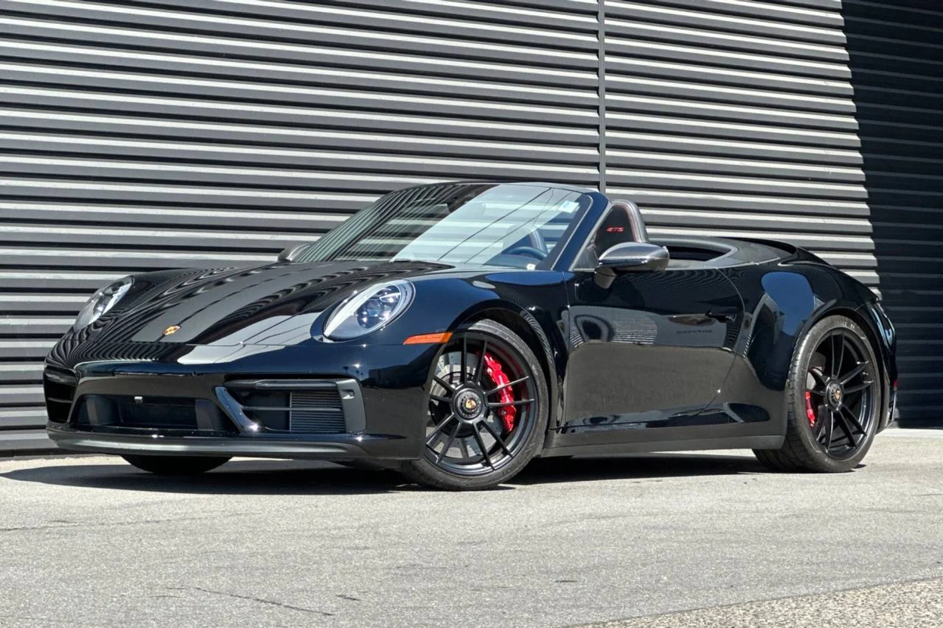 mph011_825559603_1280_3768c37314