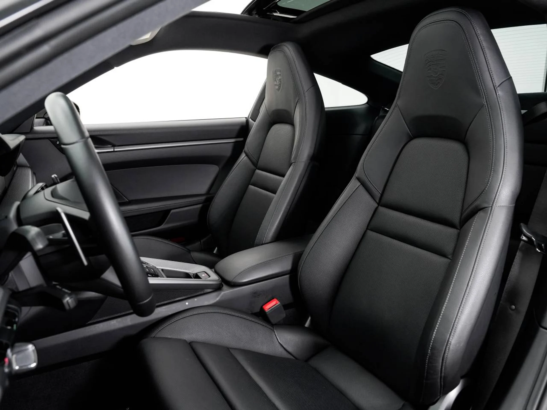 mph011_825732412_1280_6693c804a0