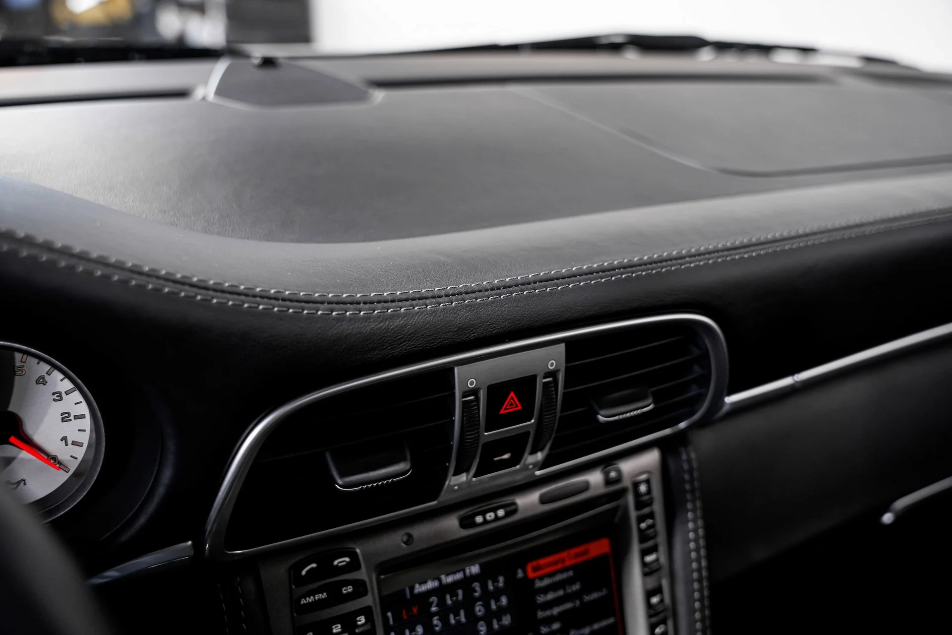 mph011_831373460_249a65e35b61d840917054cf7a1478a1x_b2d6a9404a