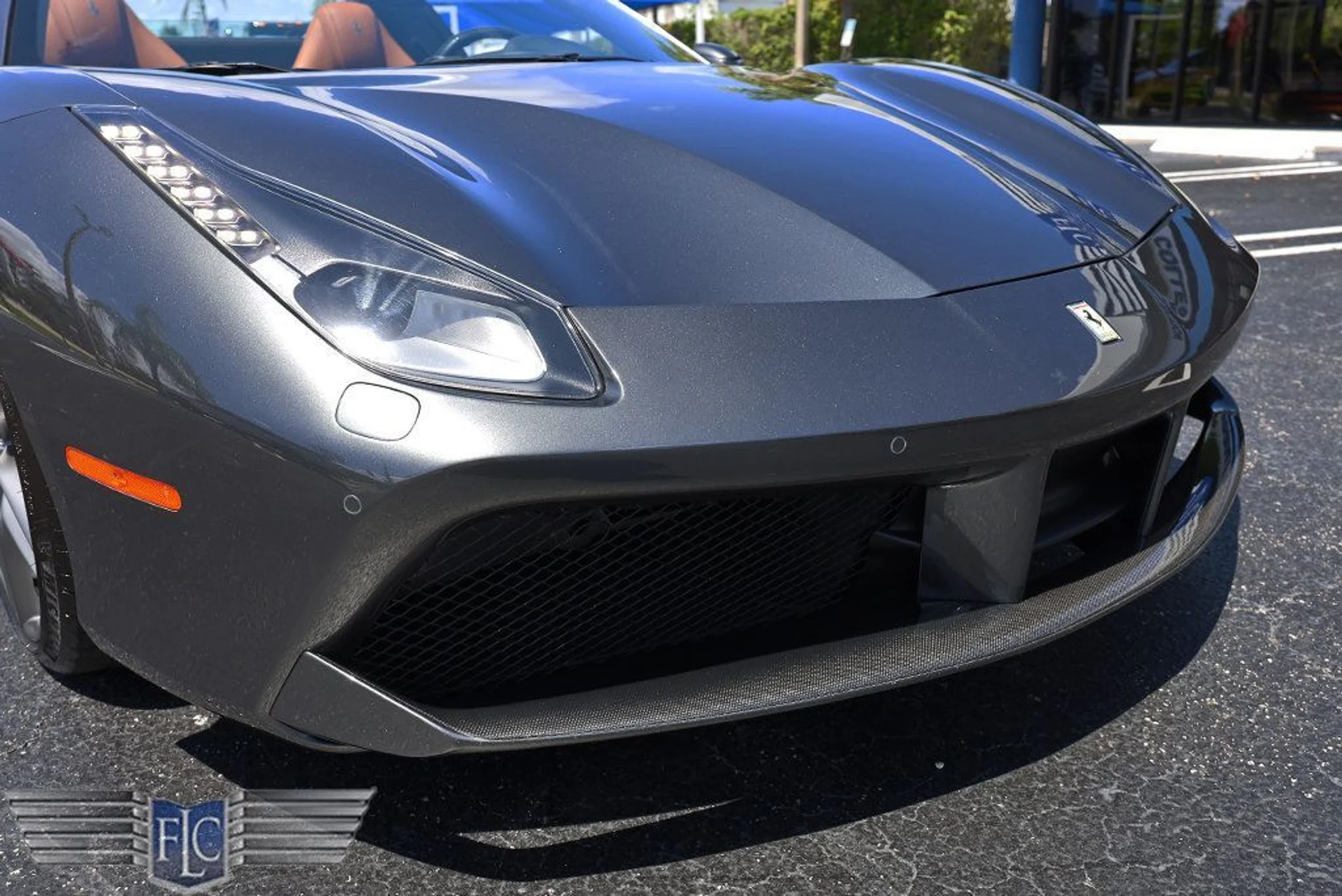 mph011_834426737_used_2017_ferrari_488_spider_convertible_6305_23017916_12_1024_9c2e001e56