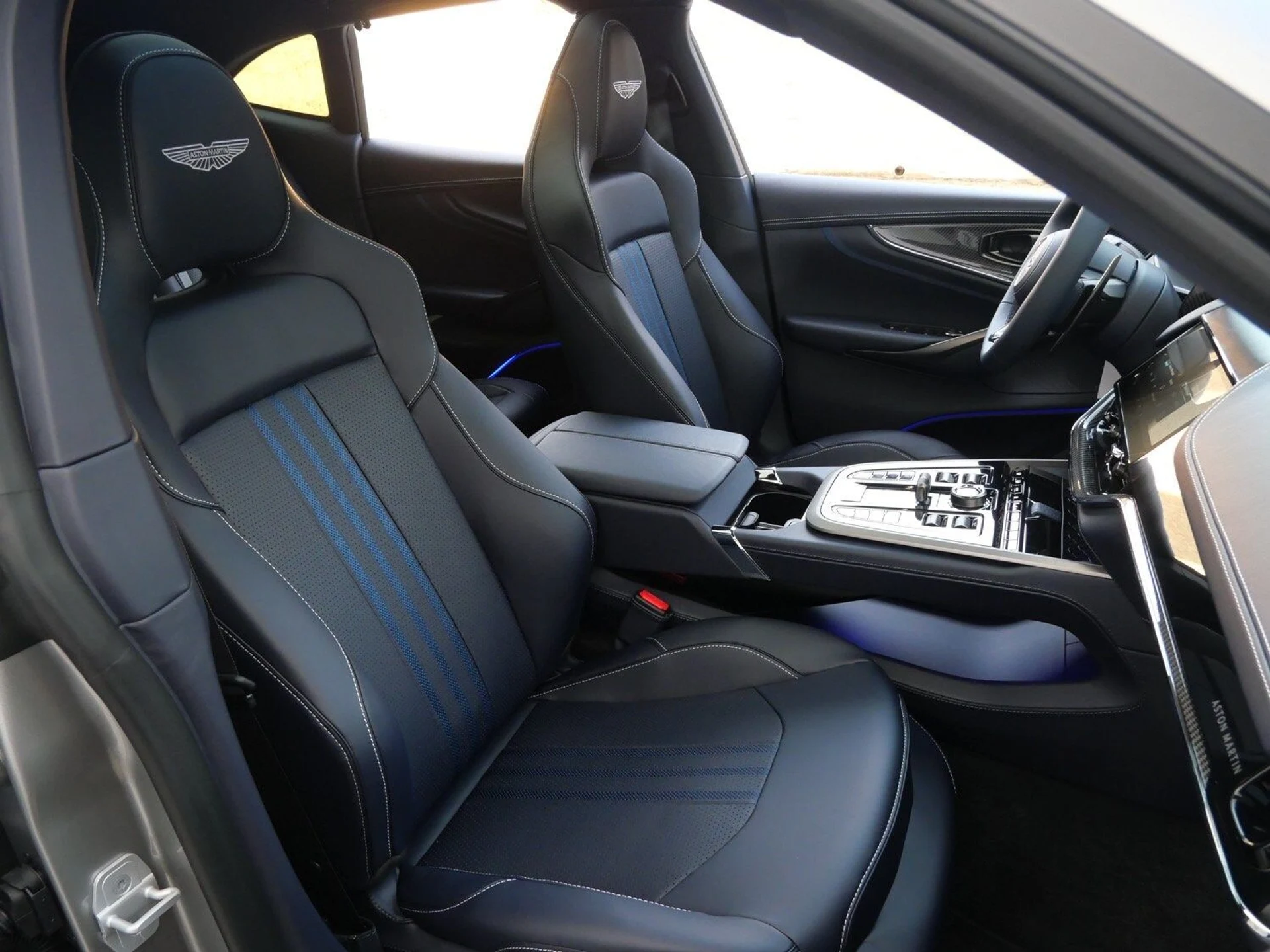 mph011_841015510_c1169e74d30b6ee5d2a1a399069bad2ax_2f40c1a7bb