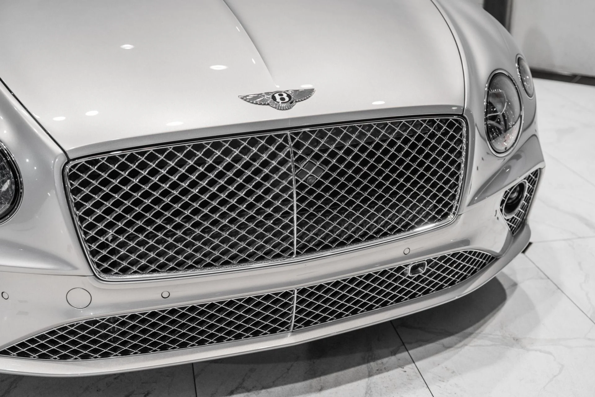 mph011_842073788_Used_2023_Bentley_Continental_GT_V8_1790800356_0156838689