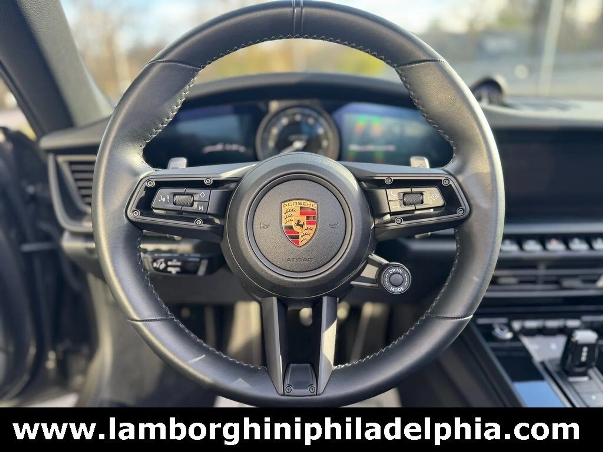 mph011_848357477_be7993e62904c135978908108f81892ax_d3f3dcfb8c