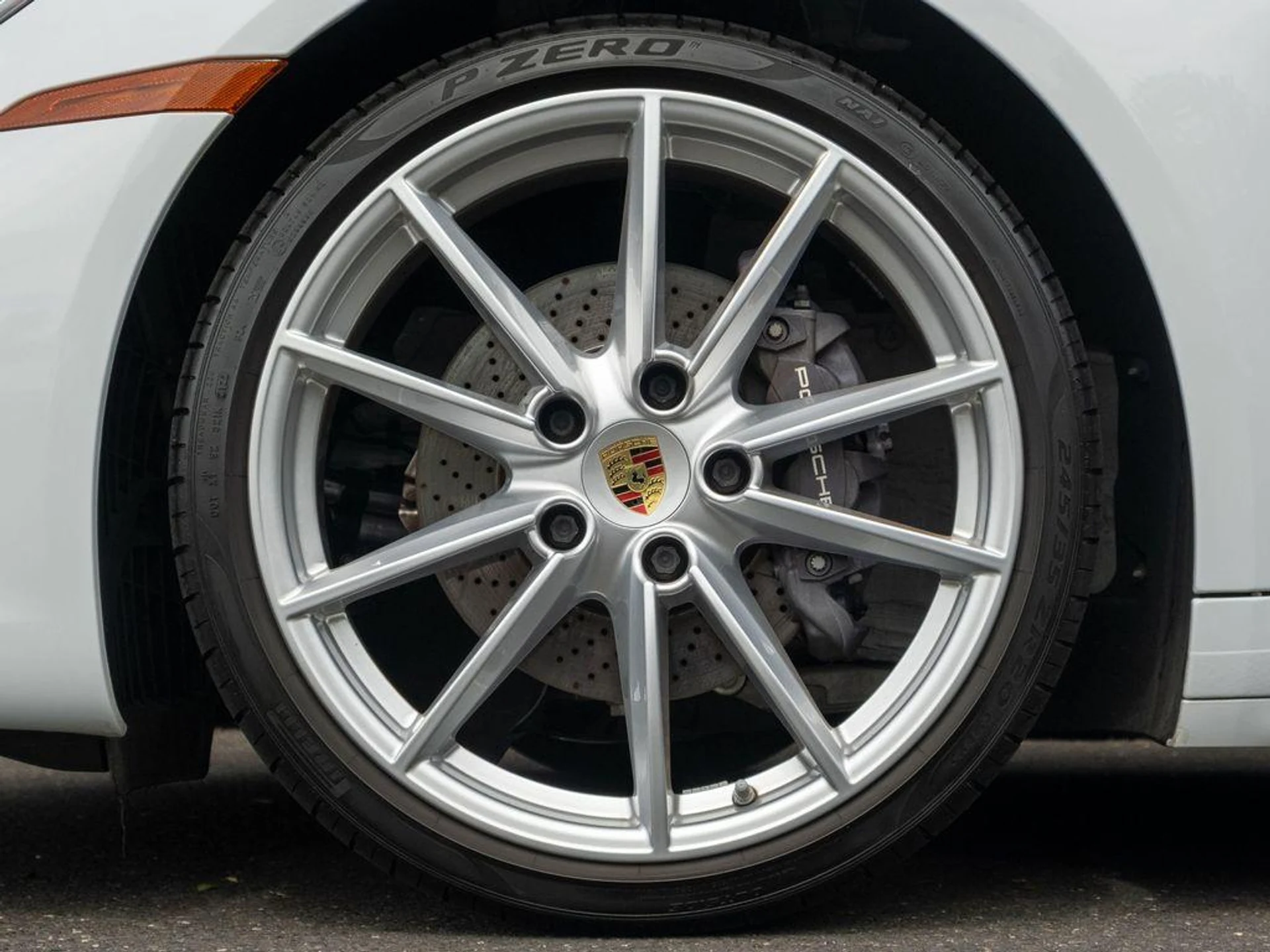 mph011_848392014_Y6_8c_K_Jr_U_vw7_A7d8_Uh5o_Yj_T_Rc_07cd69c2d5