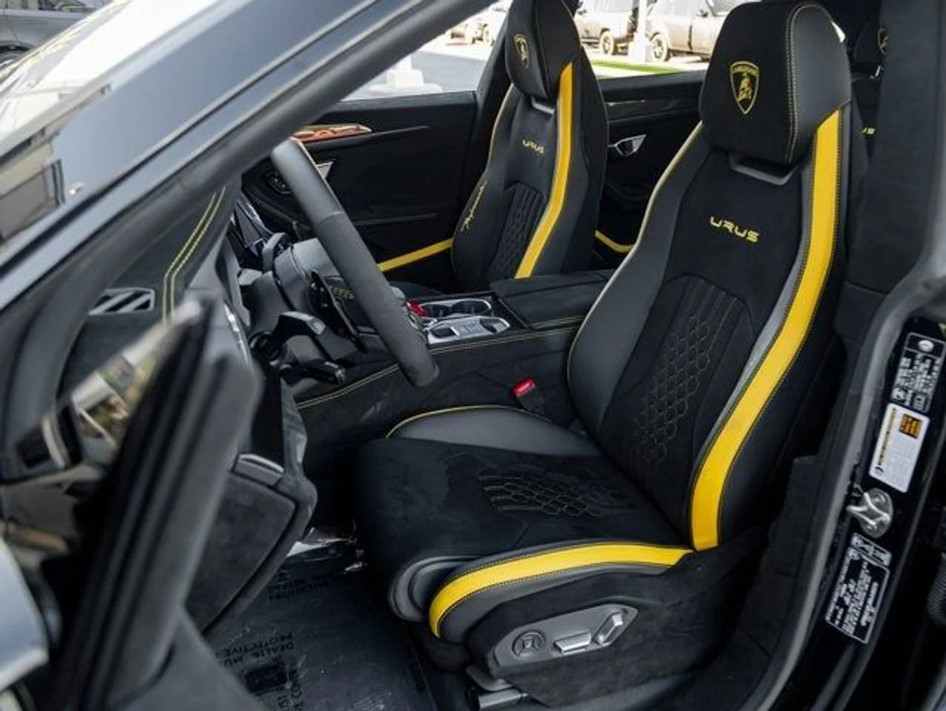 mph011_85301008_12_d14cc763c6