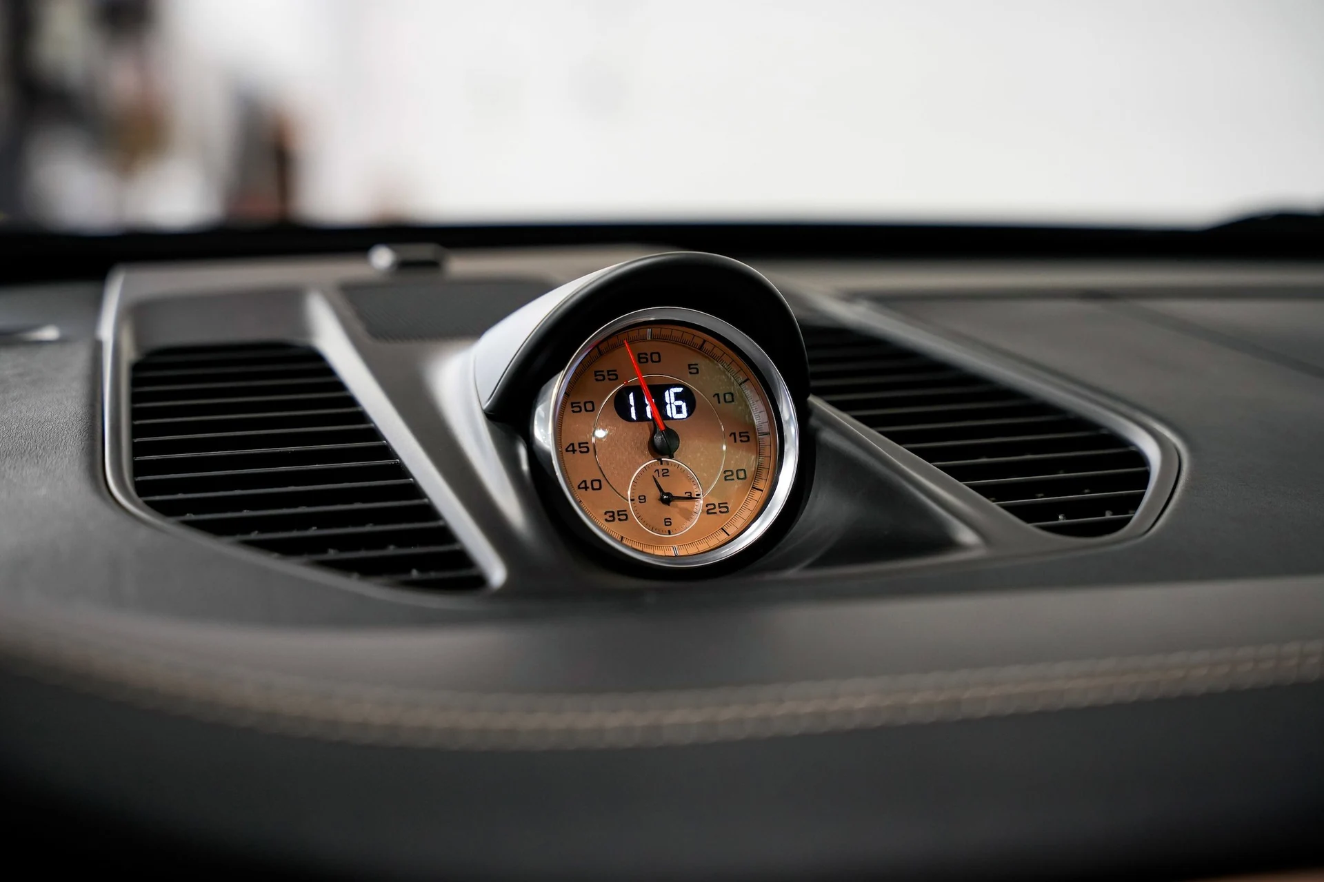 mph011_853021846_0cc072062551d8838e02cc4a404c2092x_36470ae4ae