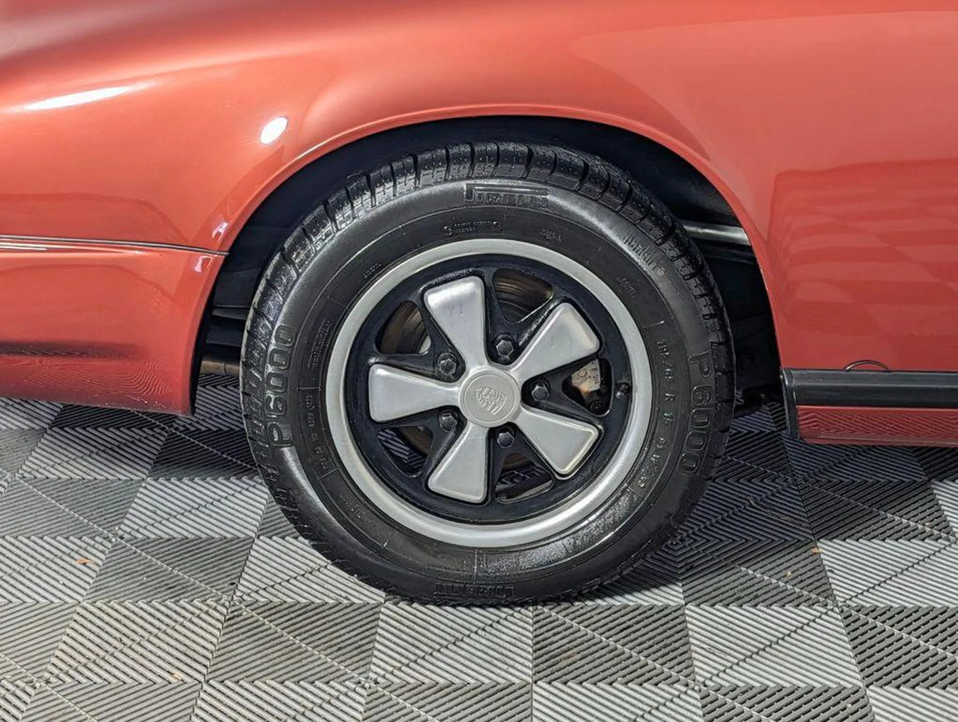 mph011_855113391_l_Nz_EPOF_Owf_M_Vcqnpcdu90f_Q_Fn_Y_15e6b41985