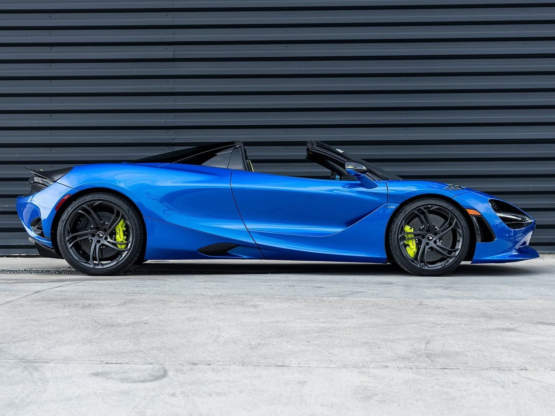 mph011_8609153_12_b49df3b532