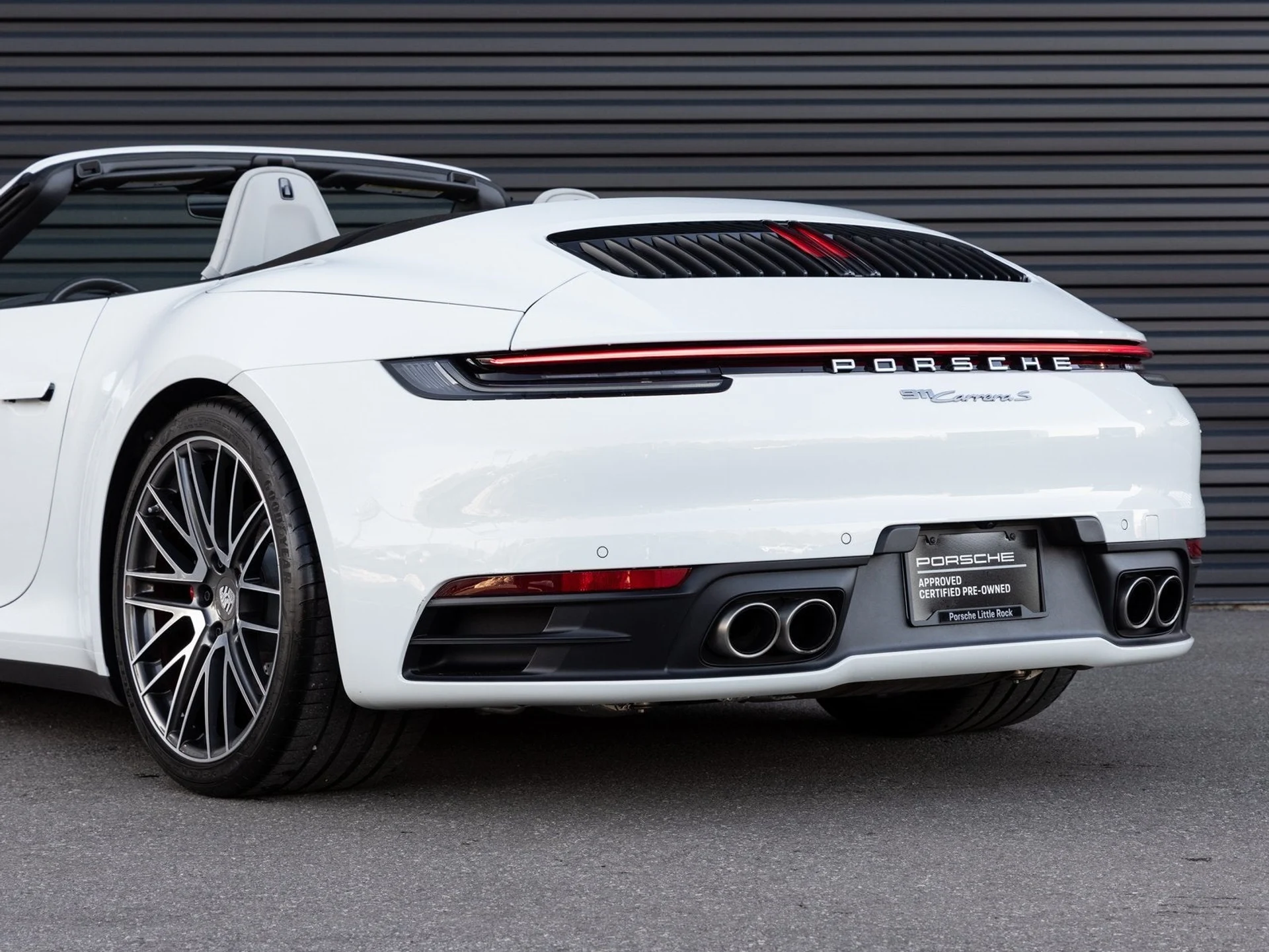 mph011_864525538_12_3b56f572d3