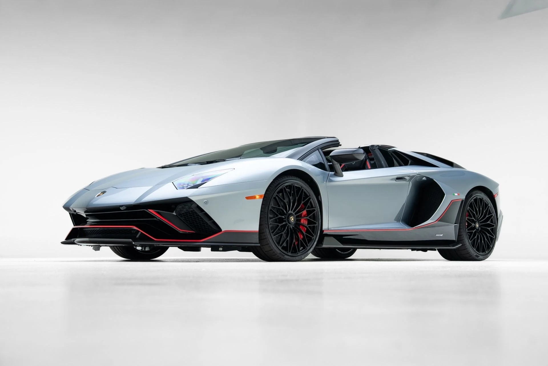 mph011_868855401_Used_2022_Lamborghini_Aventador_LP_780_4_Ultimae_1773941159_9982f7553a