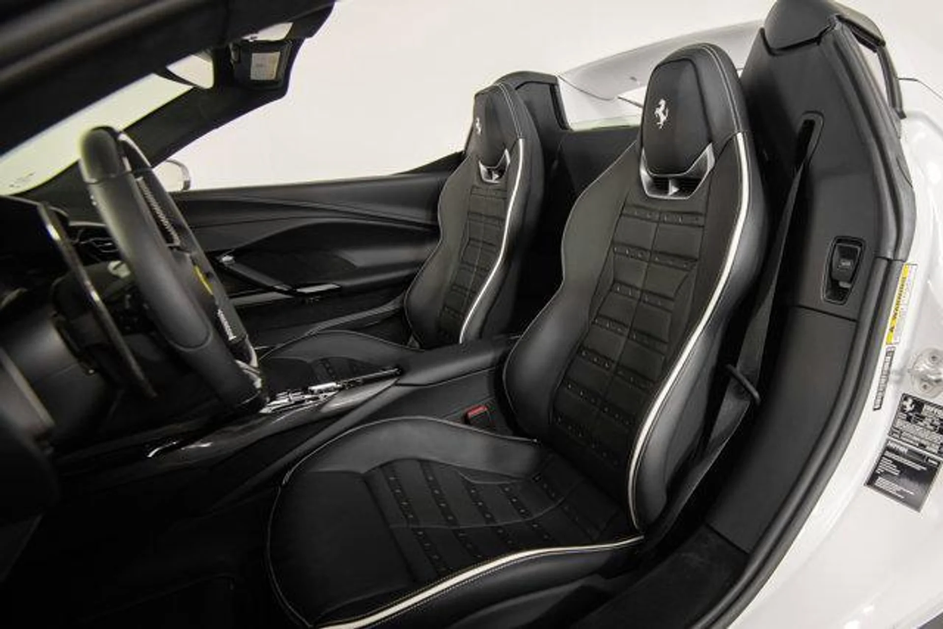 mph011_870472675_yptcl_N4_BJ_3h_TAH_9_Vyx8_Sz_Yk1wg_e681e3e9dd