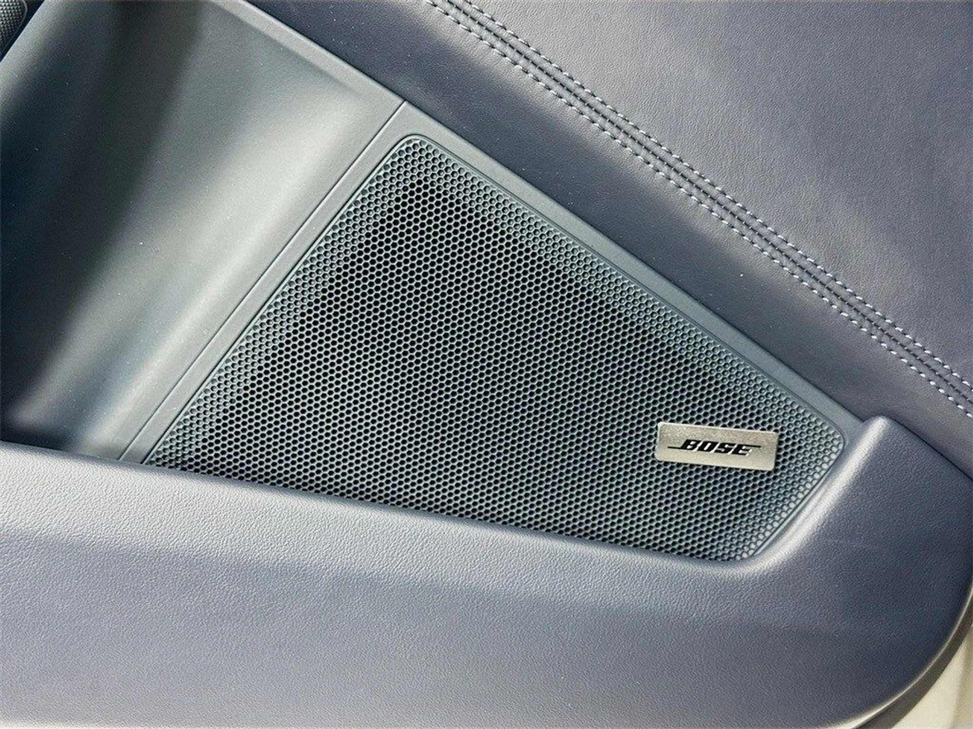 mph011_873650054_5f89f86a1db6f7a050c096fb3db61a7fx_f8b776d453