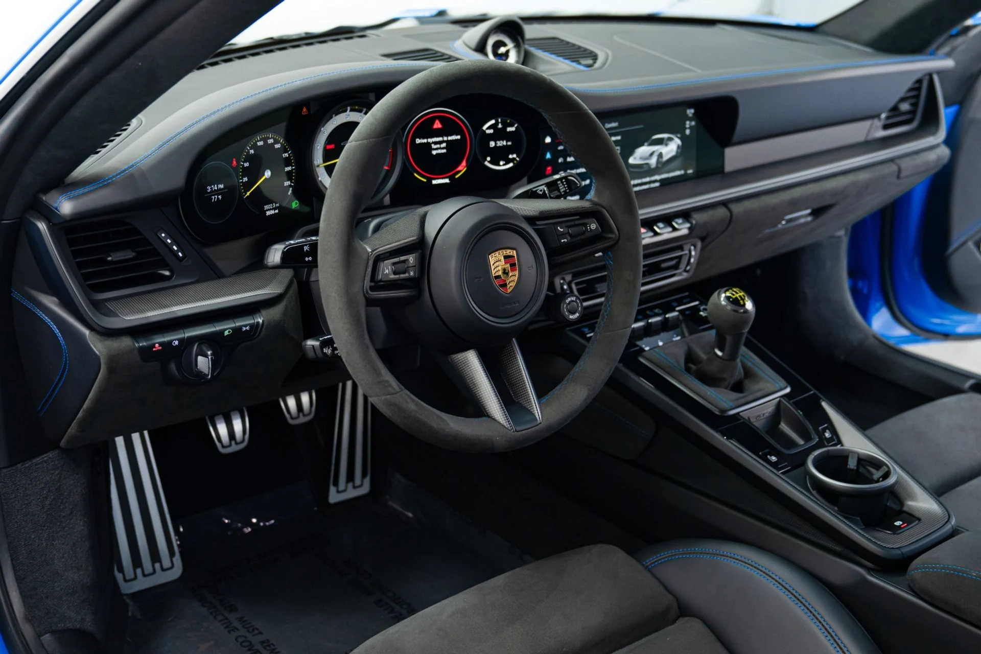 mph011_874112294_Used_2022_Porsche_911_GT_3_6_Speed_1762362597_dfe300eff2