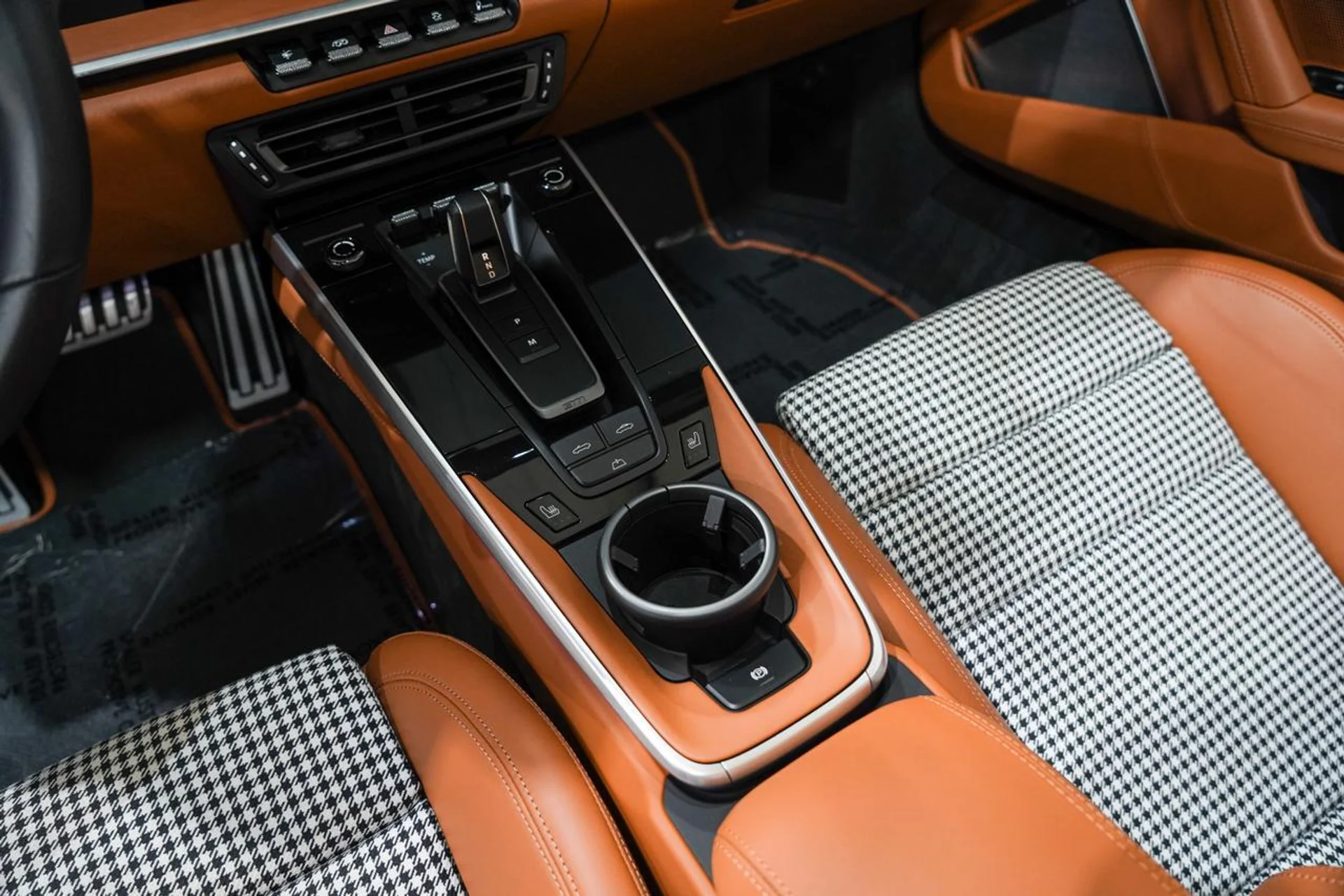 mph011_882914797_3705b8440bcf9e1d779c5316de951733_dc0185016c