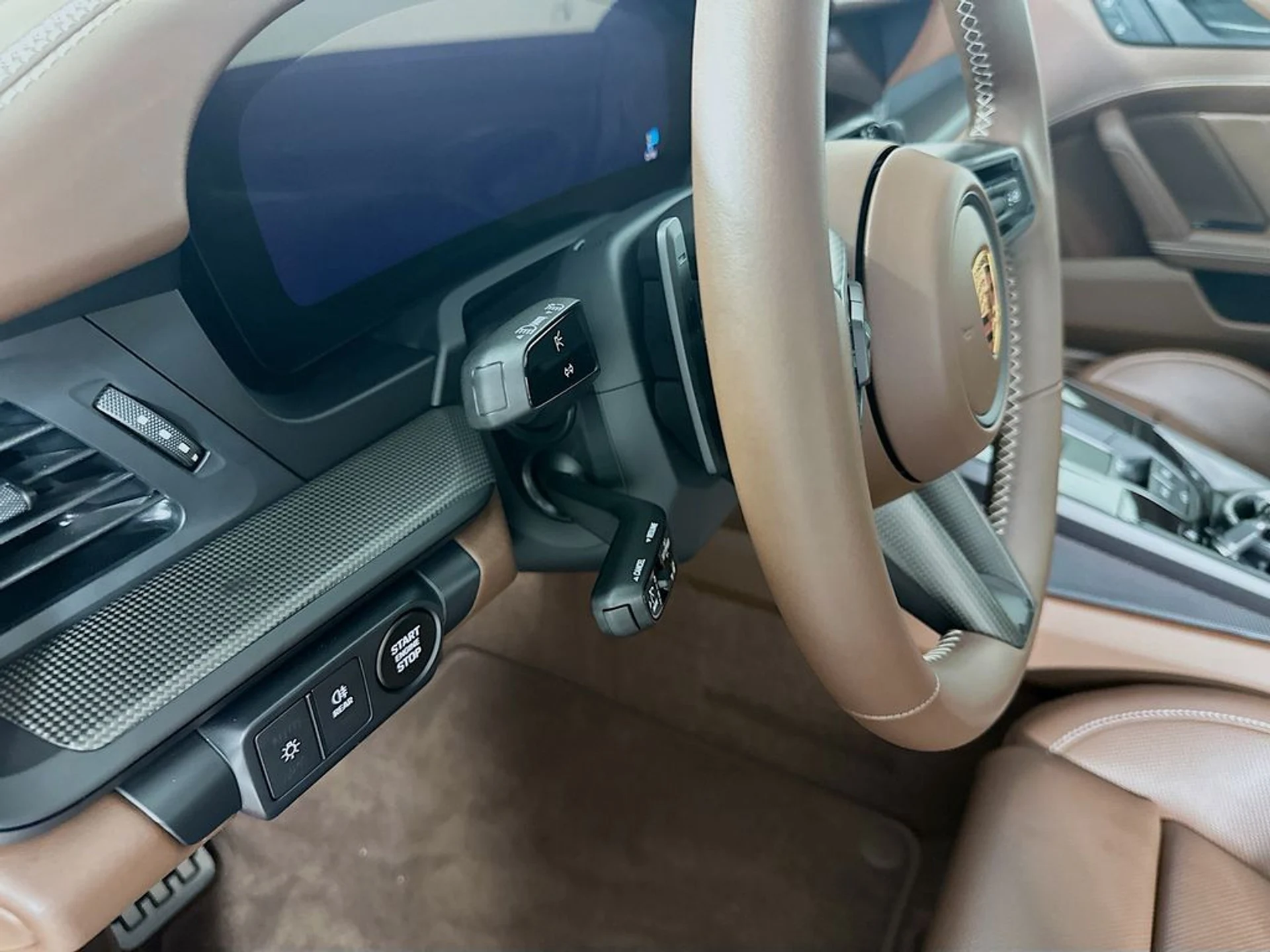 mph011_886760834_a2a47a180c4235e908b279fab29e998dx_537d550736