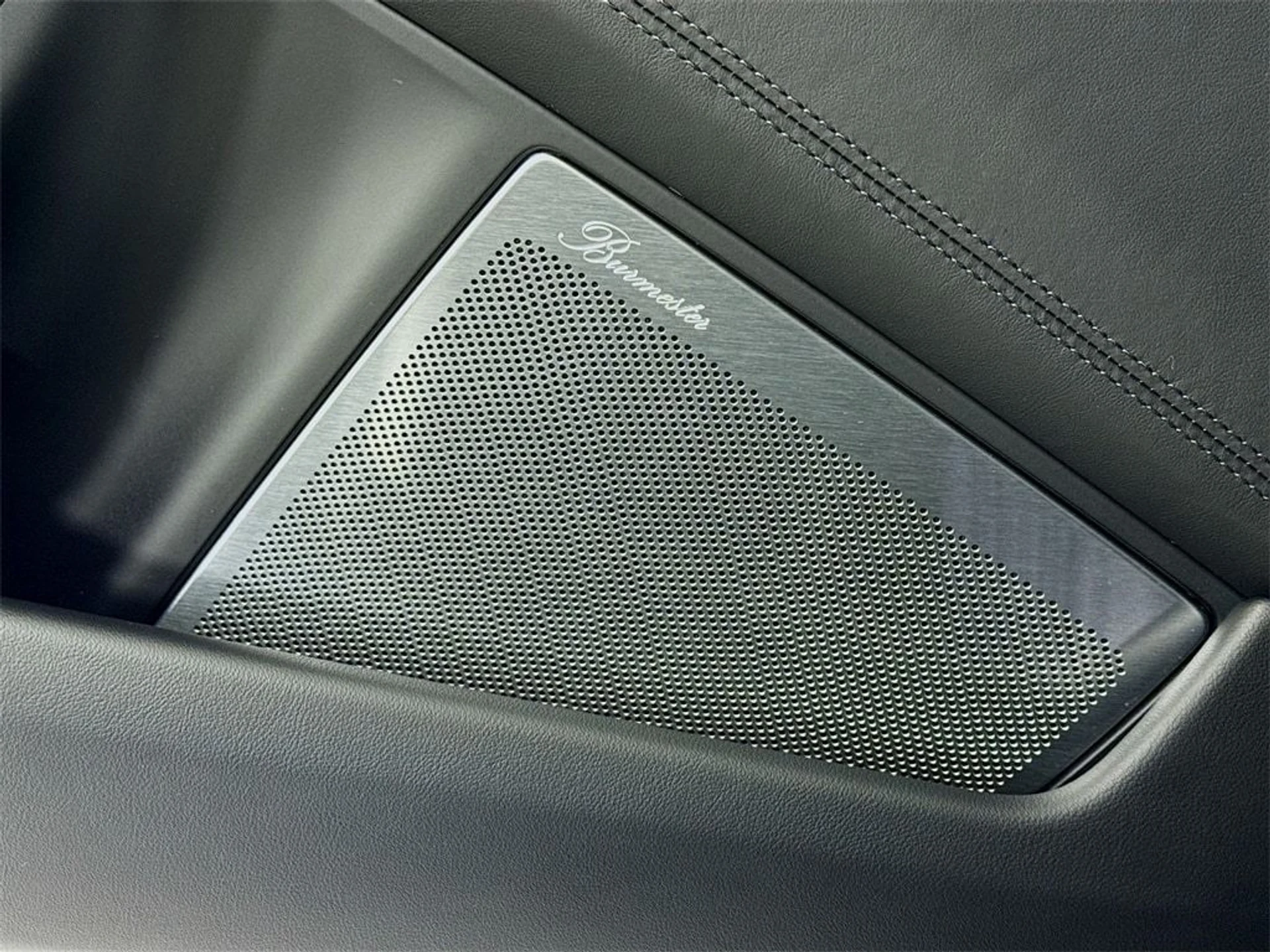 mph011_889663653_f16fd0c16f3289ad648e61ef1fbb4730x_7d97a06e5d