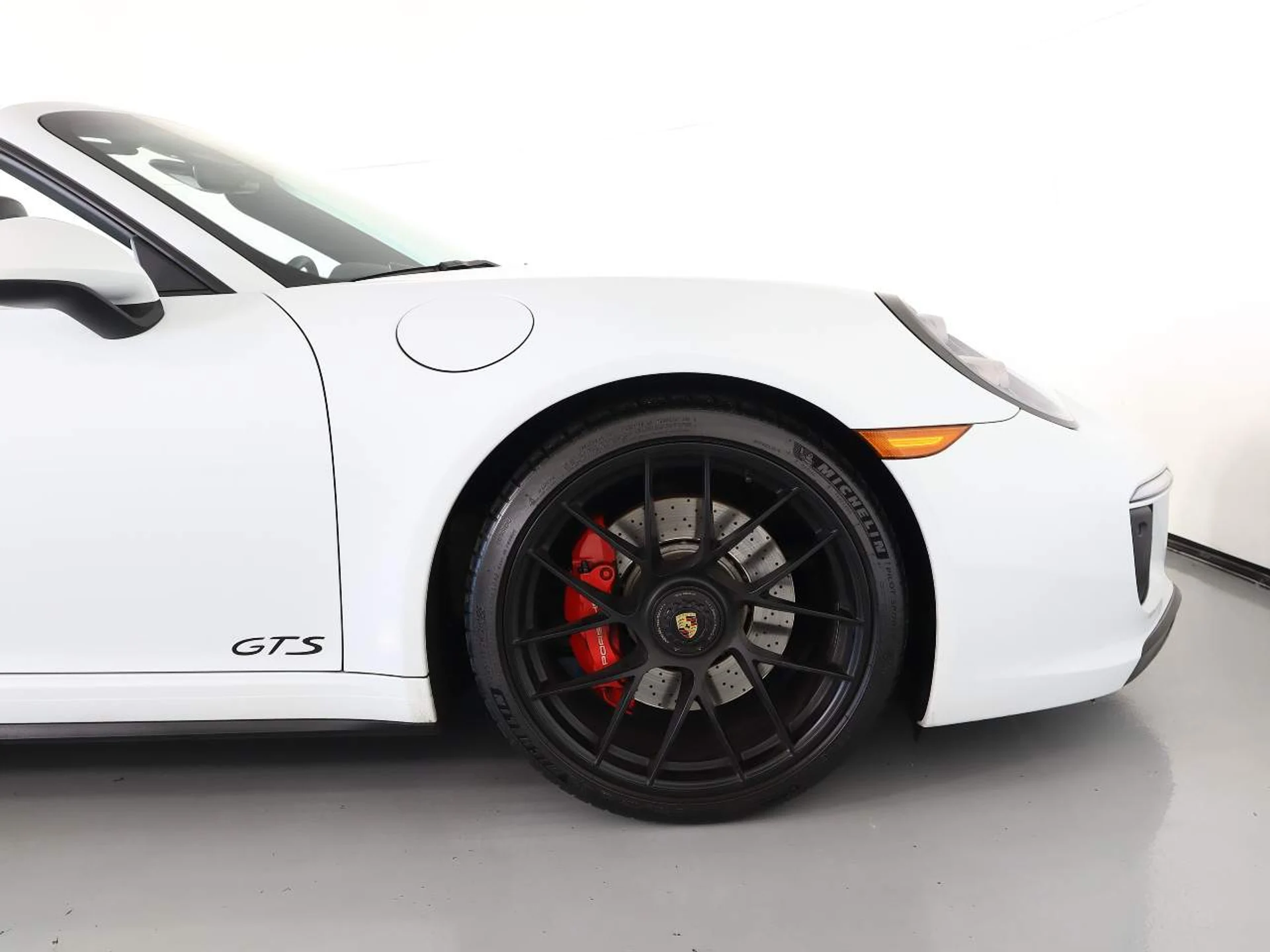 mph011_897484177_8dab0fefead14f9e8ed22d491935acd1_cbc712f9bf