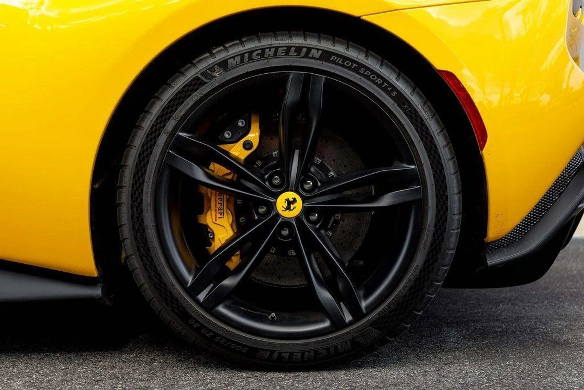 mph011_901264981_a133a21c2b8541c4fe26c627a73e070d_bcb2fc1029