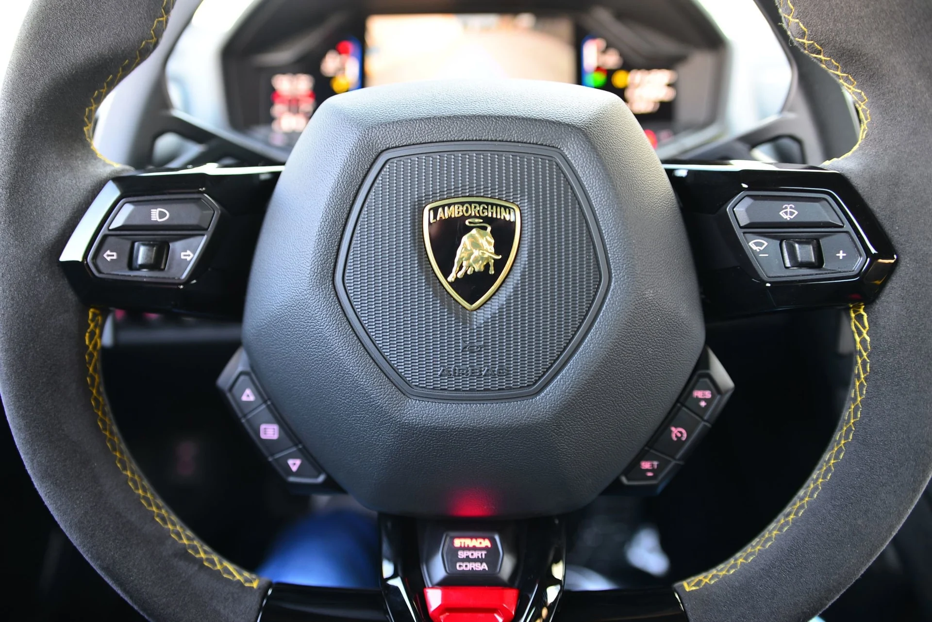 mph011_902027407_d3947842885fbb318c7a2b3c0742b1d8x_2e3ef49eff