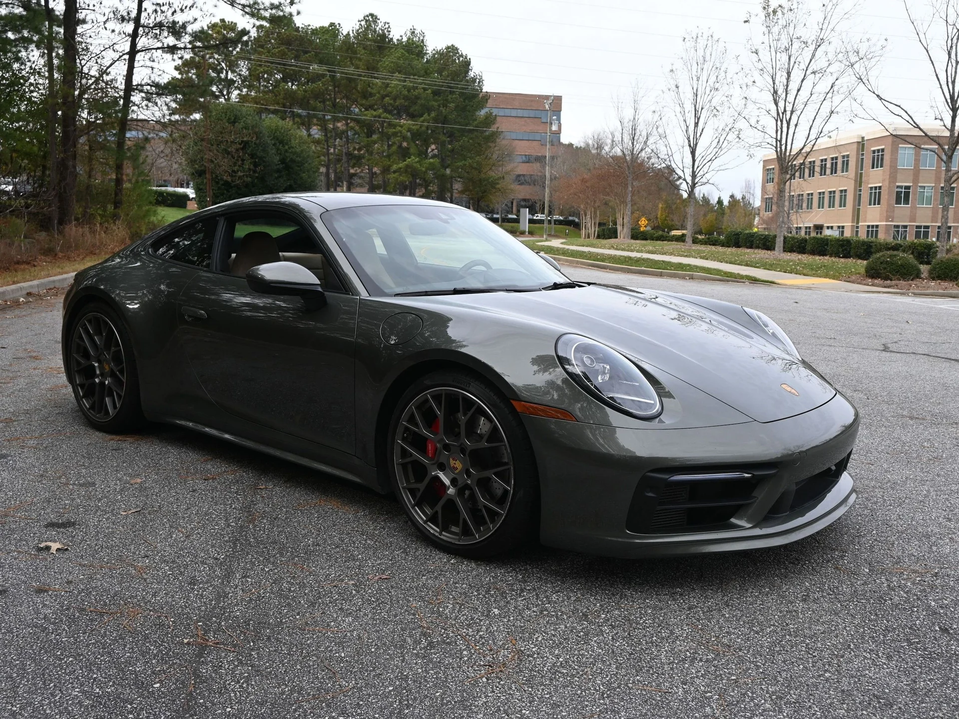 mph011_905350745_eff1429c2585f9e9cbf95dde69b43f8ex_57631ab771